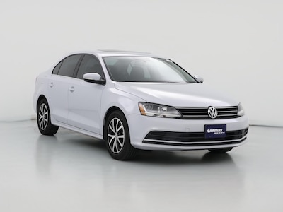 White 2017 Volkswagen Jetta SE
