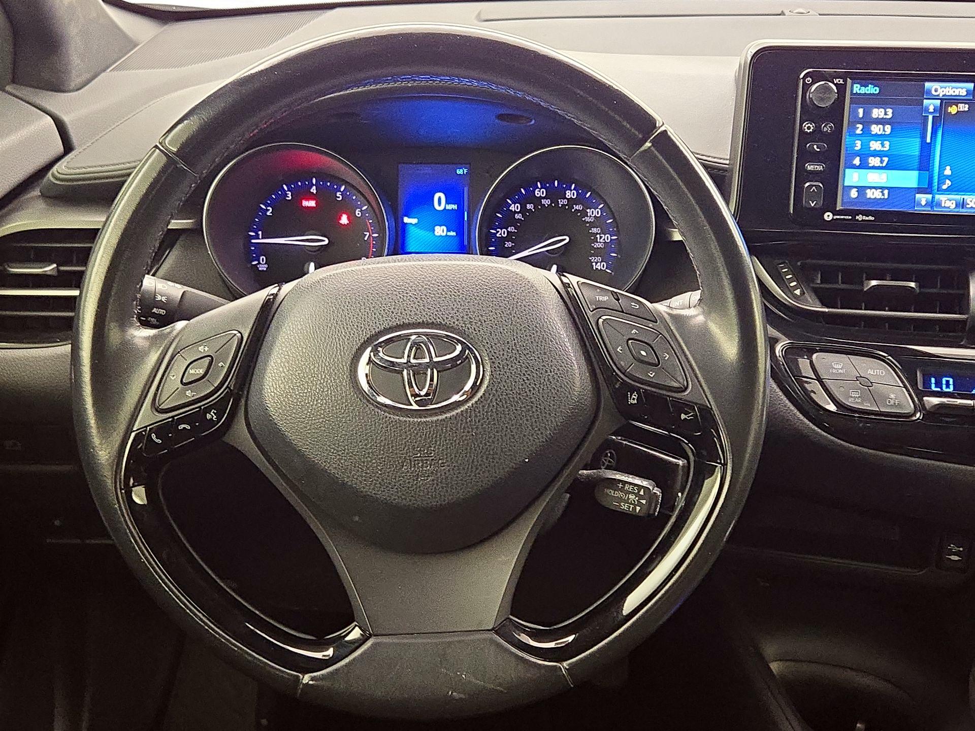 Thumbnail: 2018 Toyota C-HR - 10