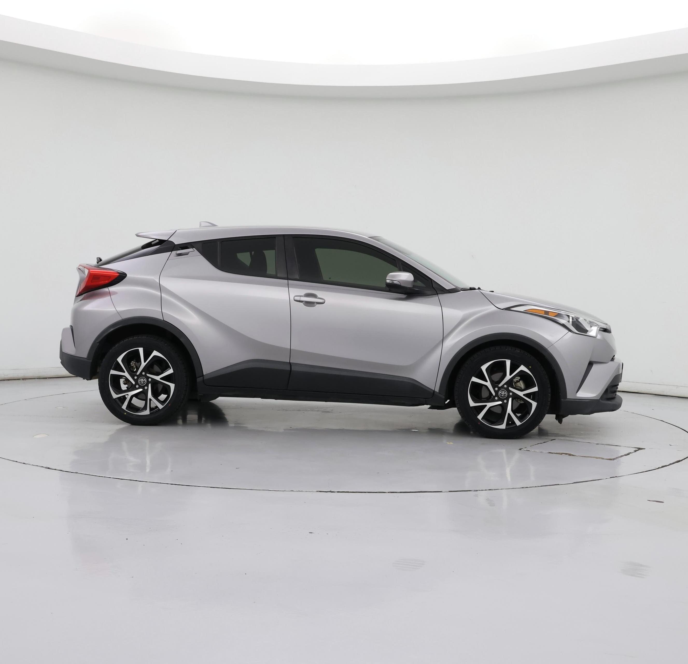 Thumbnail: 2018 Toyota C-HR - 7