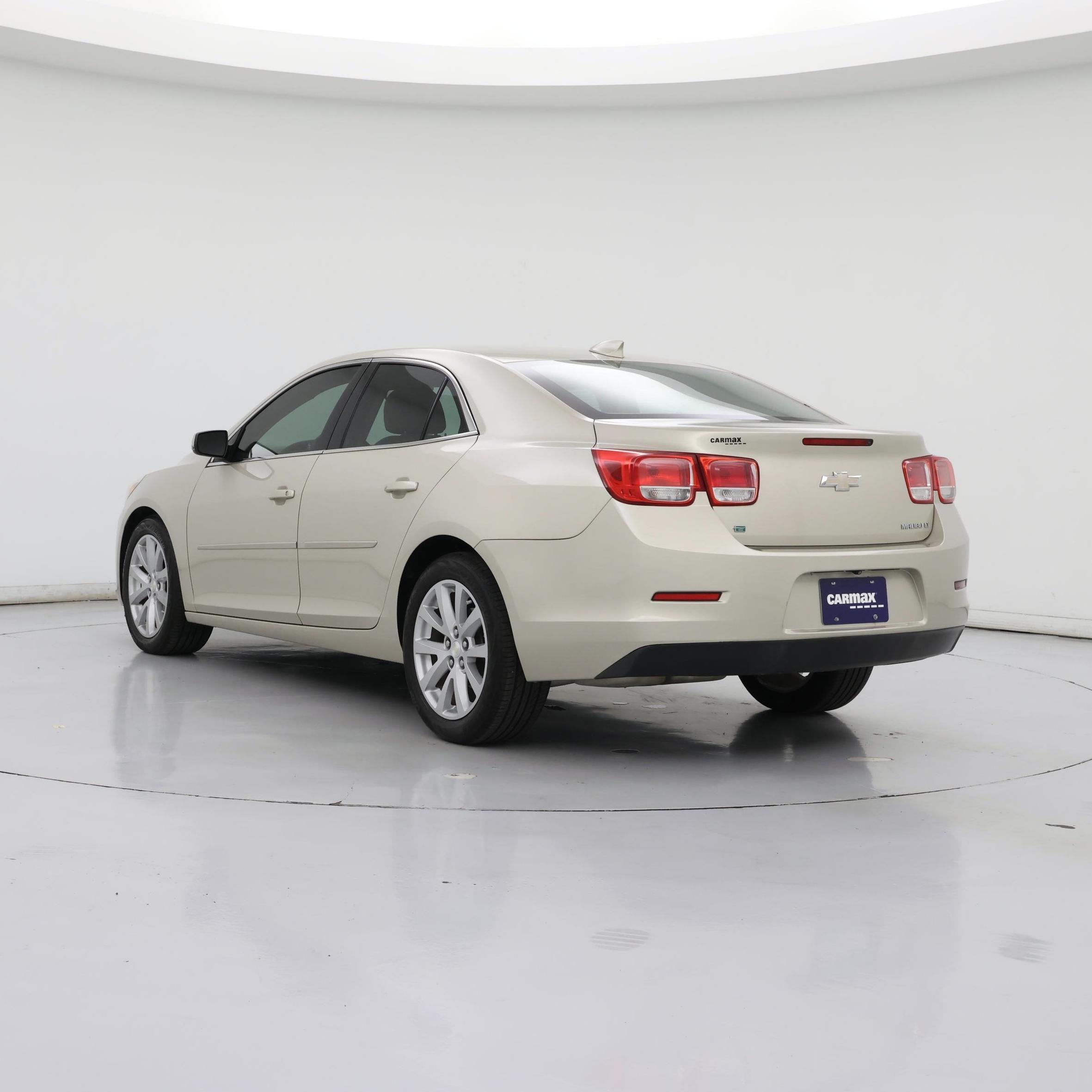 Thumbnail: 2015 Chevrolet Malibu - 2