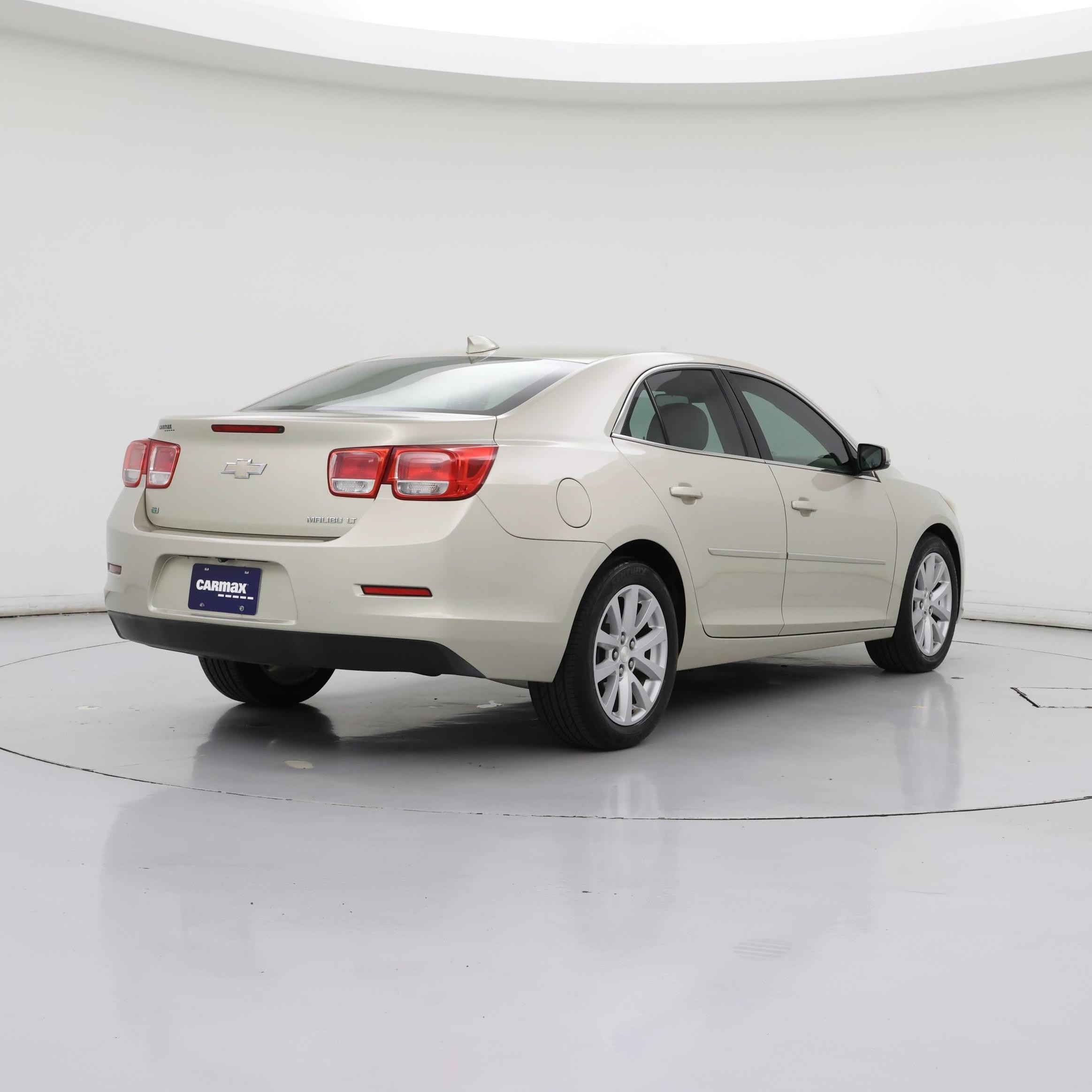 Thumbnail: 2015 Chevrolet Malibu - 8