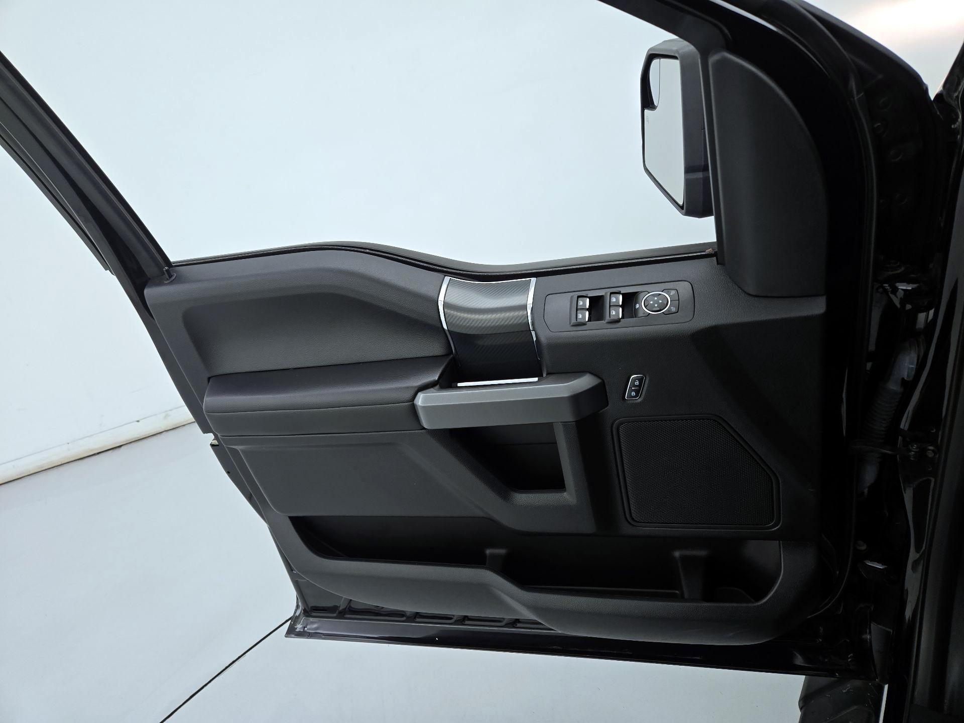 Thumbnail: 2018 Ford F-150 - 12