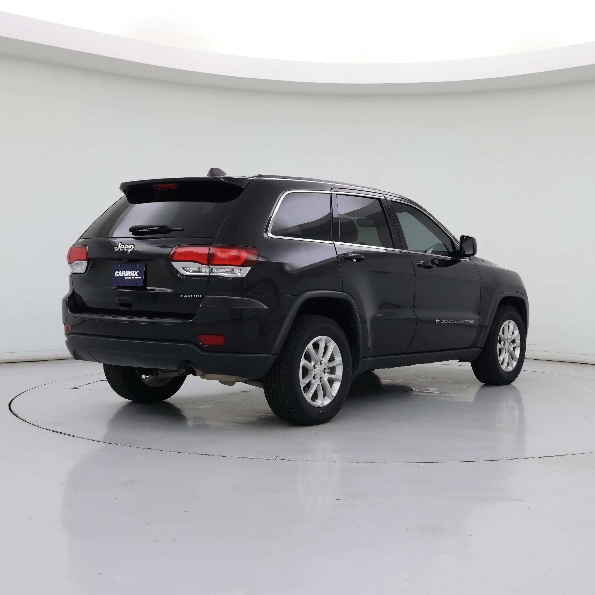 Thumbnail: 2022 Jeep Grand Cherokee - 8