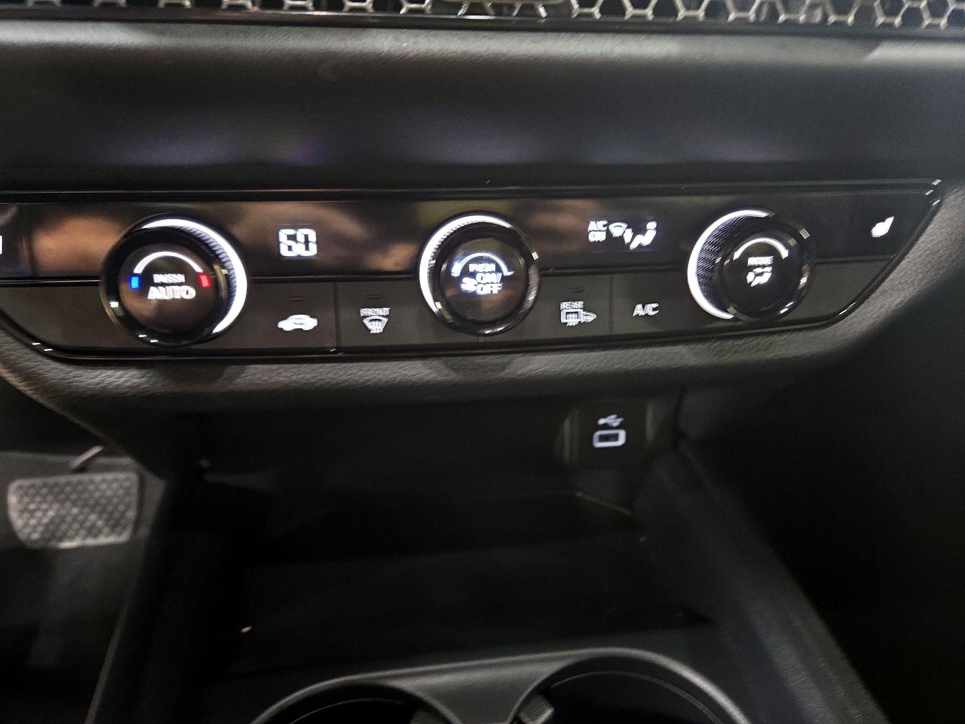 Thumbnail: 2024 Honda HR-V - 15