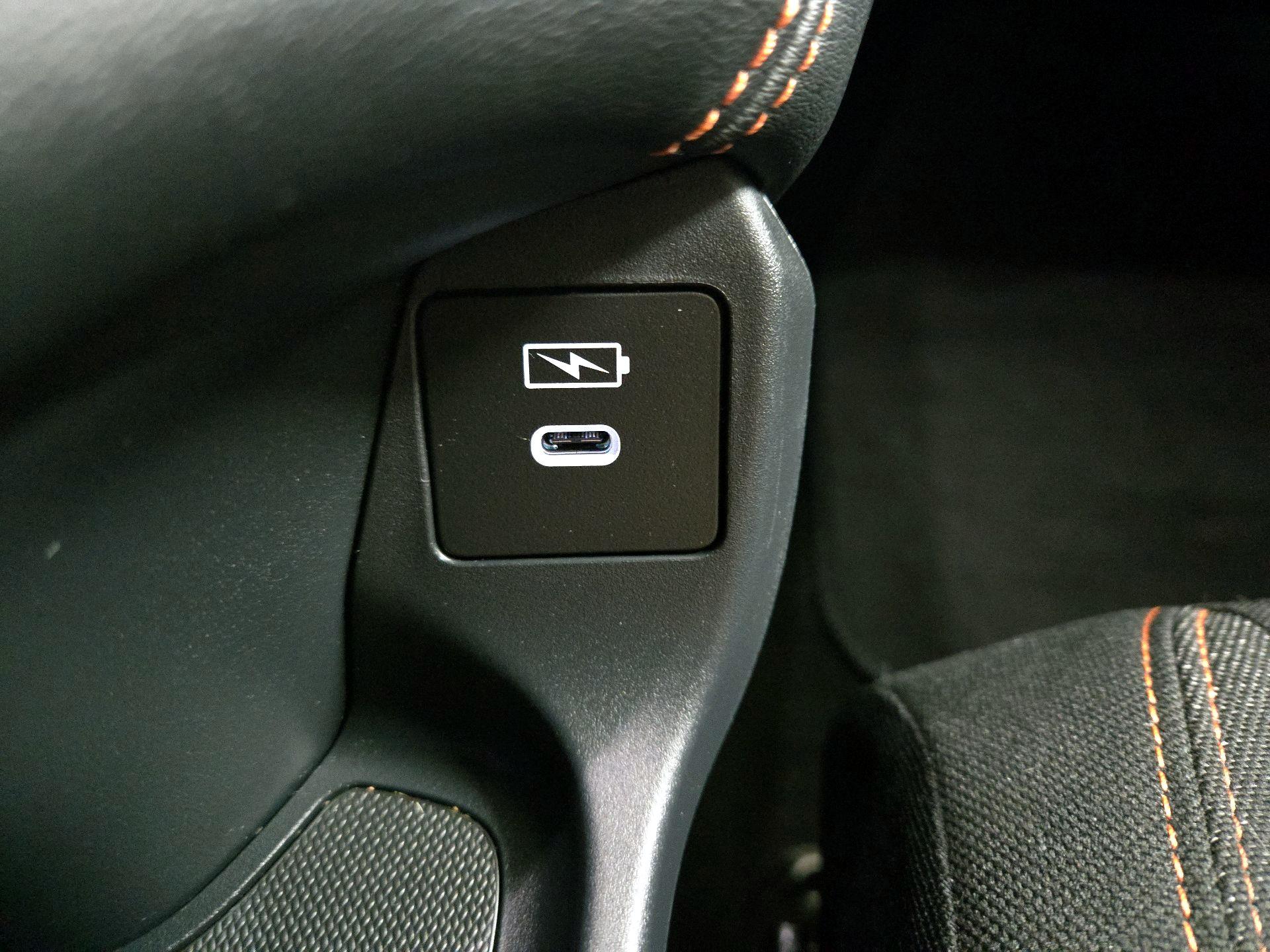 Thumbnail: 2024 Honda HR-V - 17