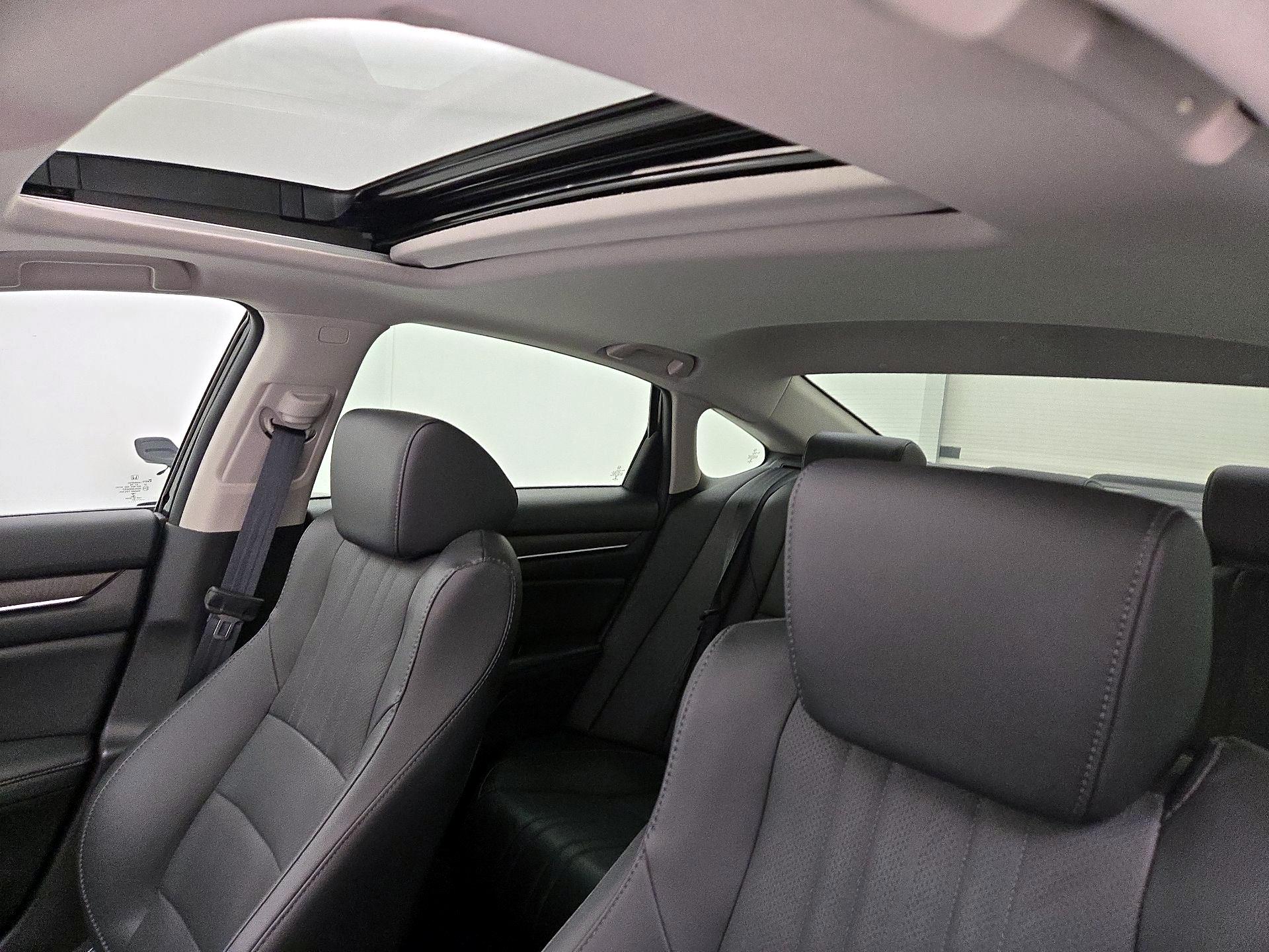 Thumbnail: 2021 Honda Accord - 20