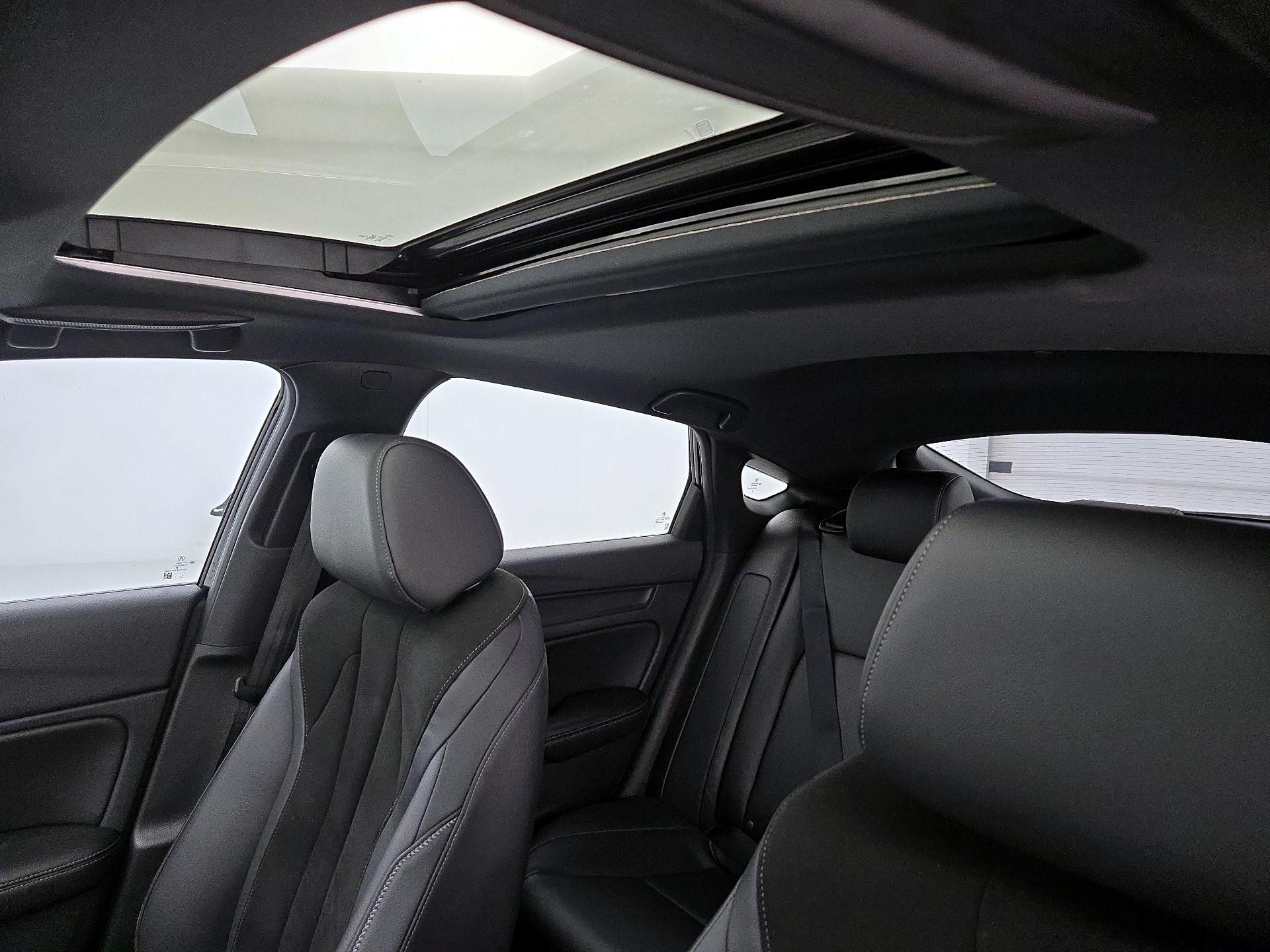 Thumbnail: 2023 Acura Integra - 18