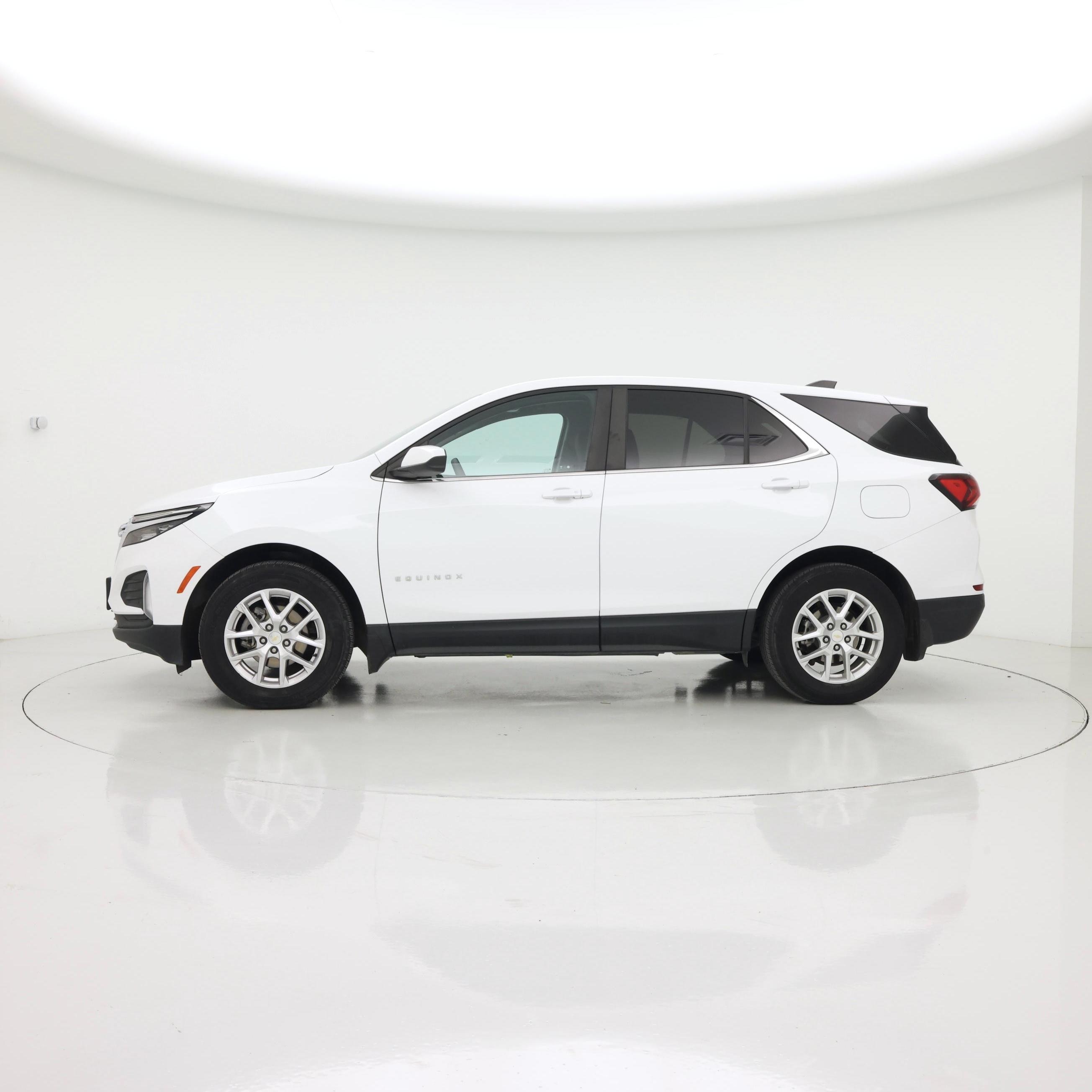 Thumbnail: 2023 Chevrolet Equinox - 3