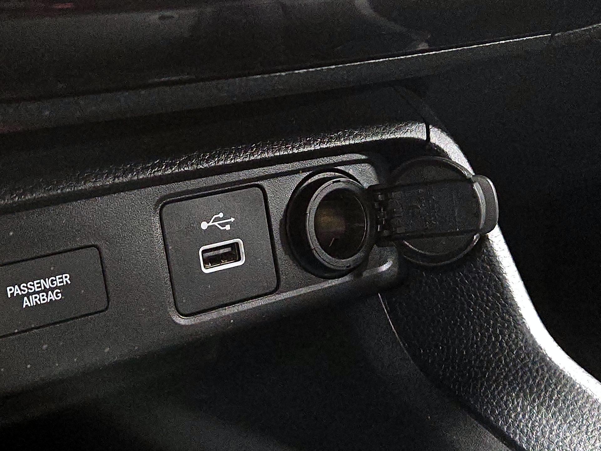 Thumbnail: 2023 Honda Civic - 18