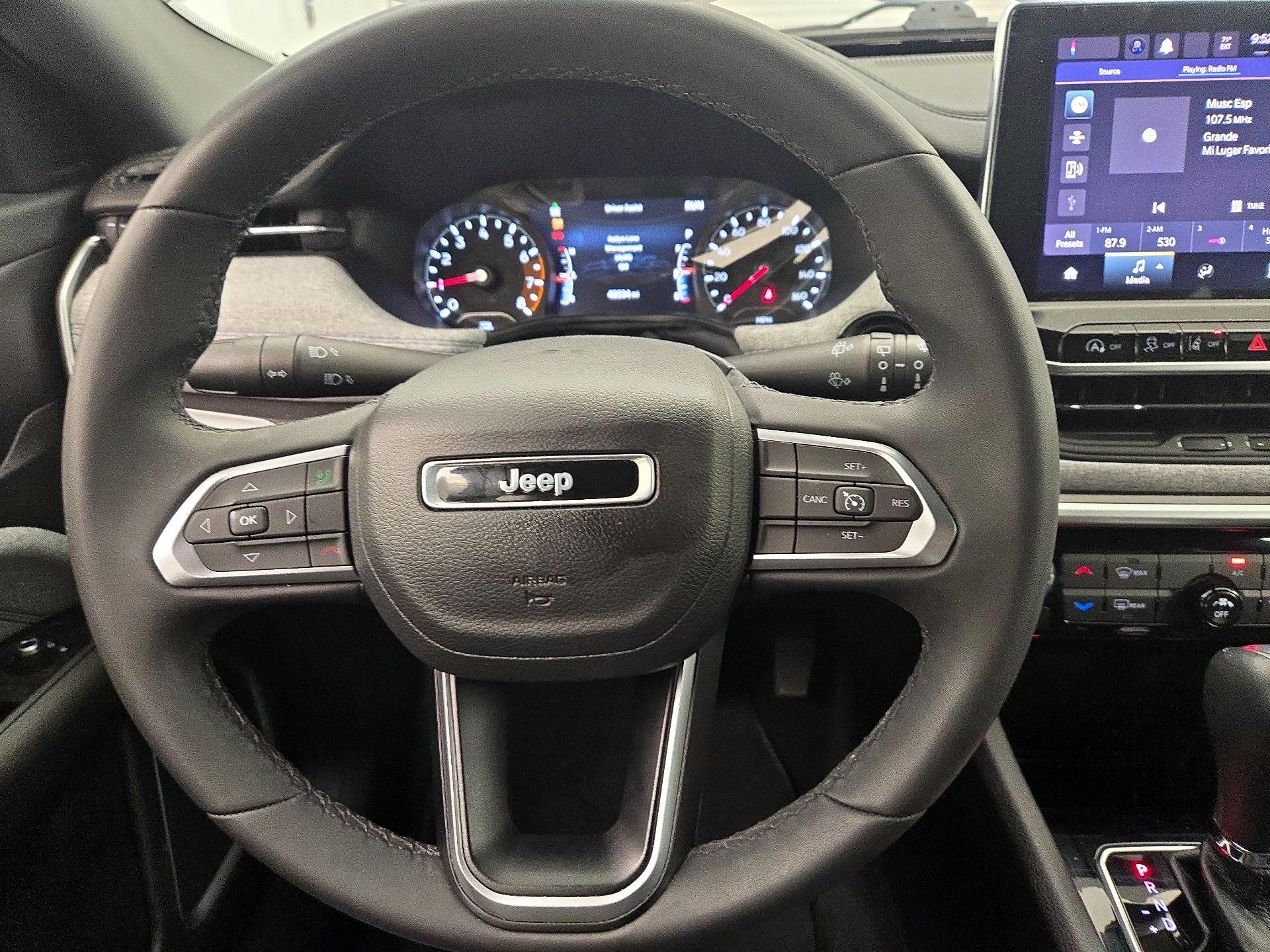 Thumbnail: 2023 Jeep Compass - 10