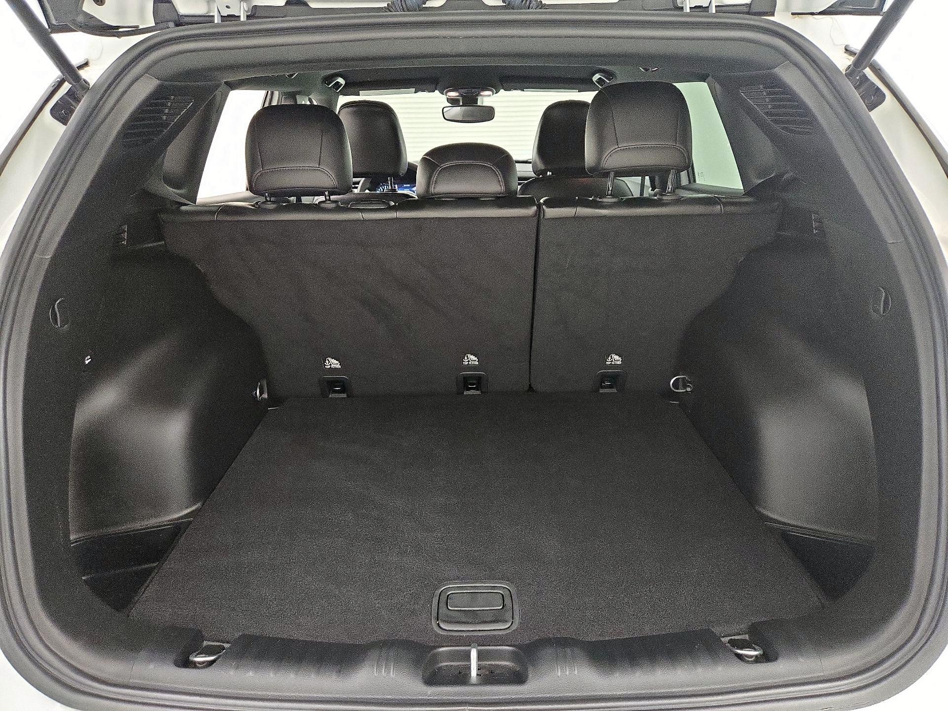 Thumbnail: 2023 Jeep Compass - 20