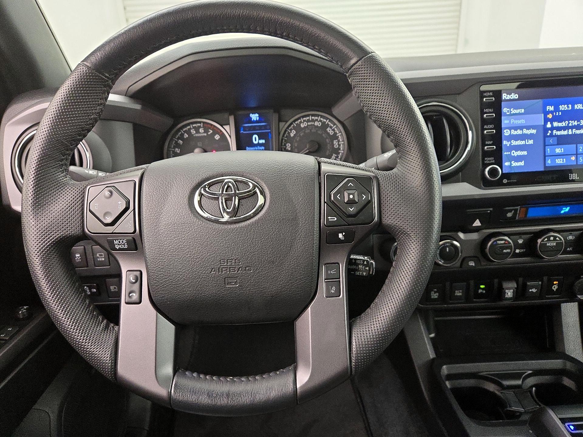 Thumbnail: 2022 Toyota Tacoma - 10