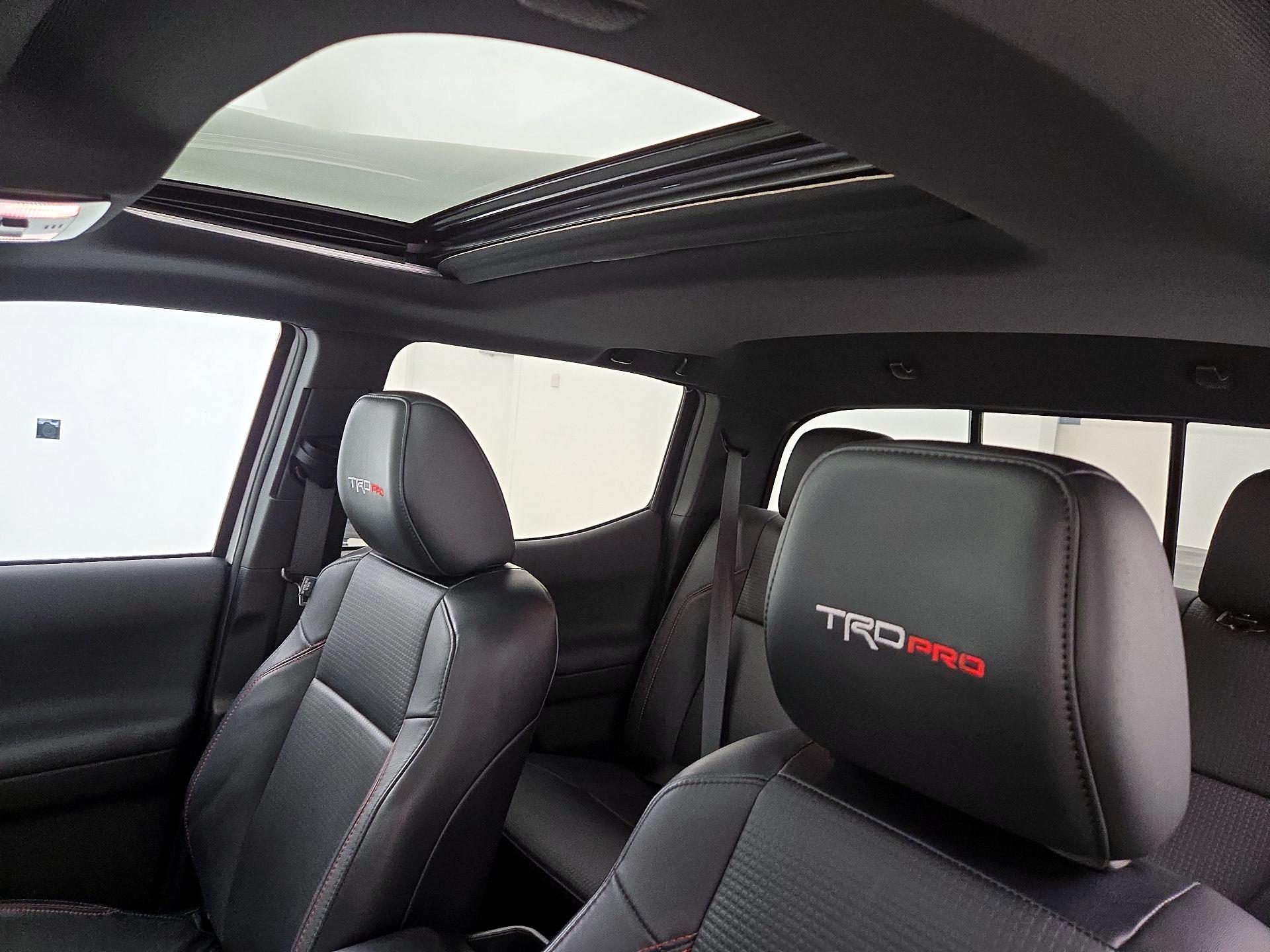 Thumbnail: 2022 Toyota Tacoma - 19