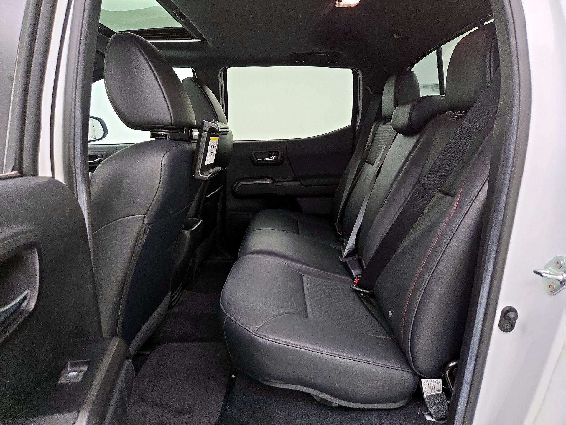 Thumbnail: 2022 Toyota Tacoma - 20