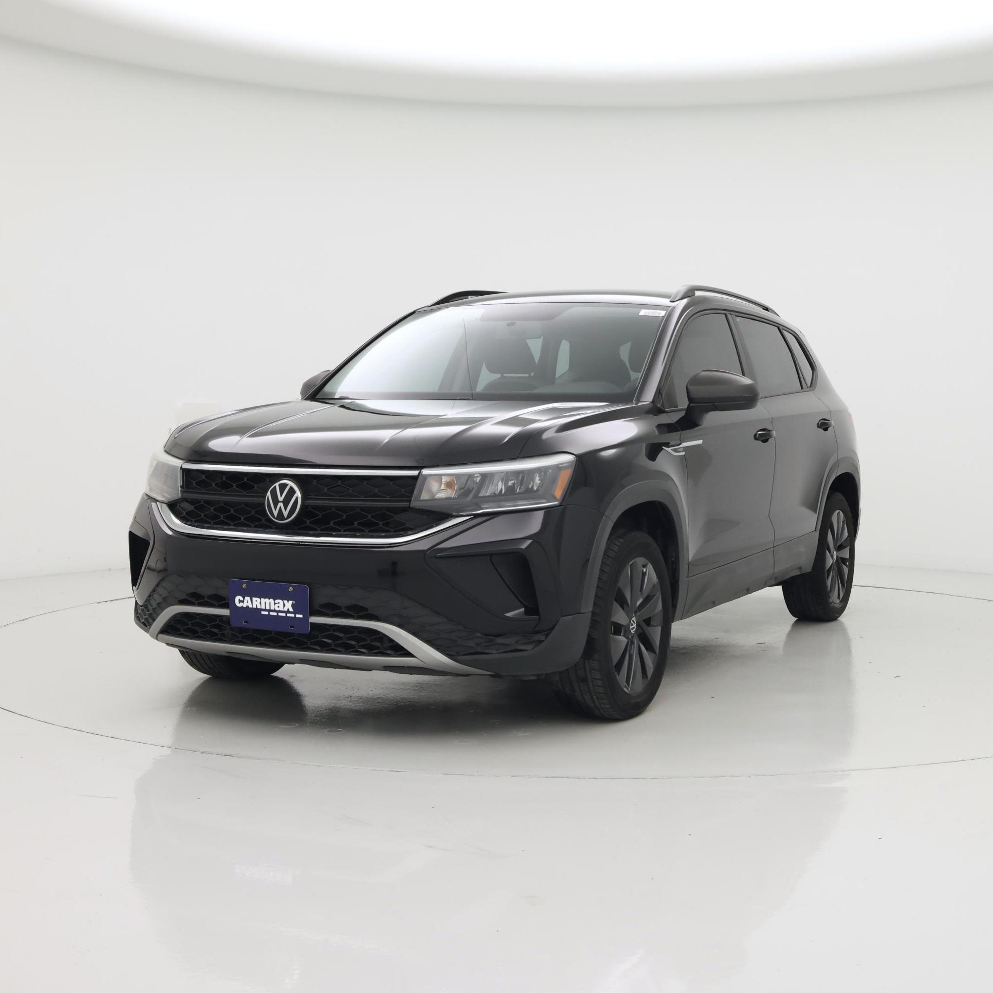 Thumbnail: 2022 Volkswagen Taos - 4