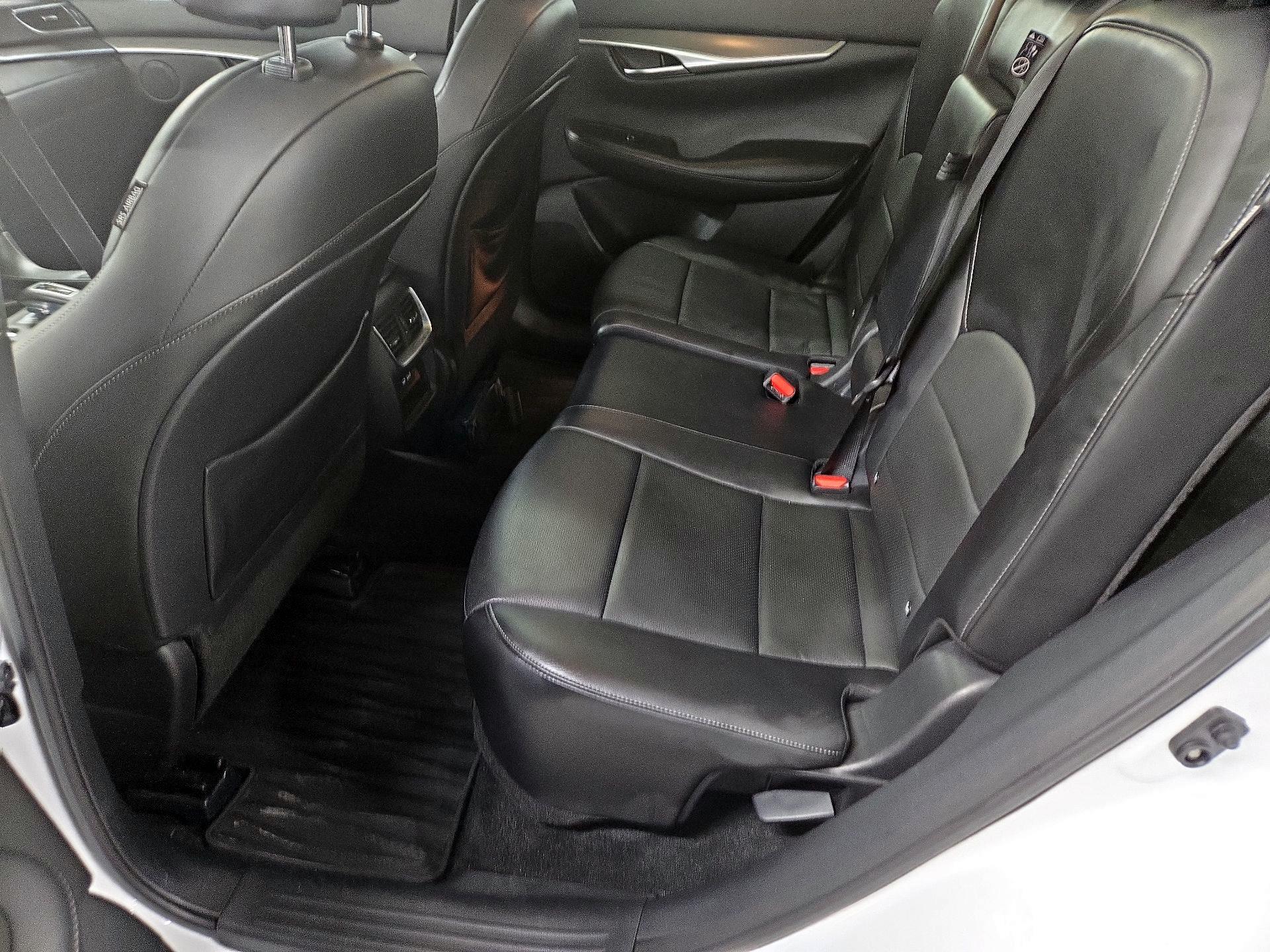 Thumbnail: 2023 INFINITI QX50 - 18