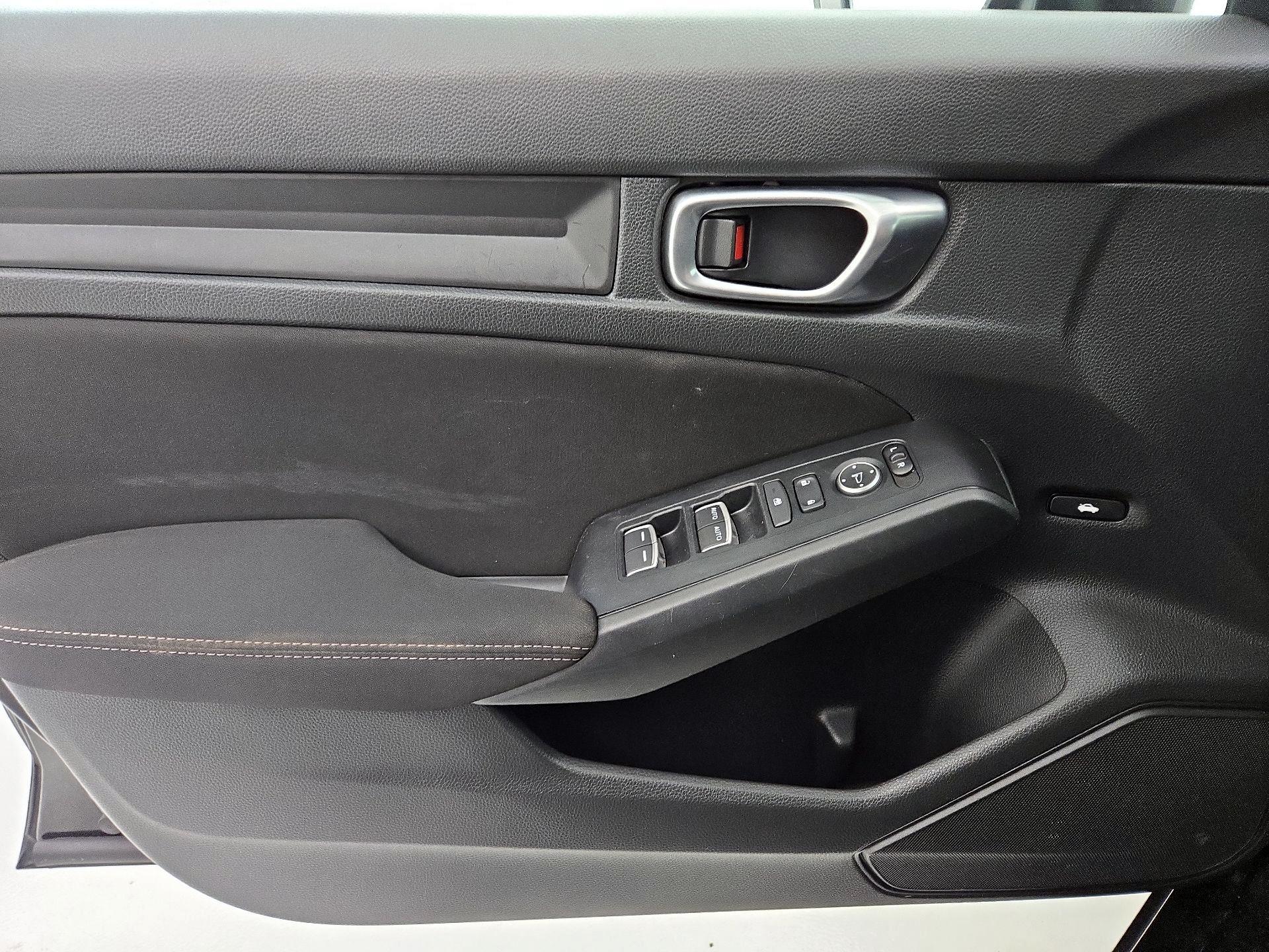 Thumbnail: 2023 Honda Civic - 12