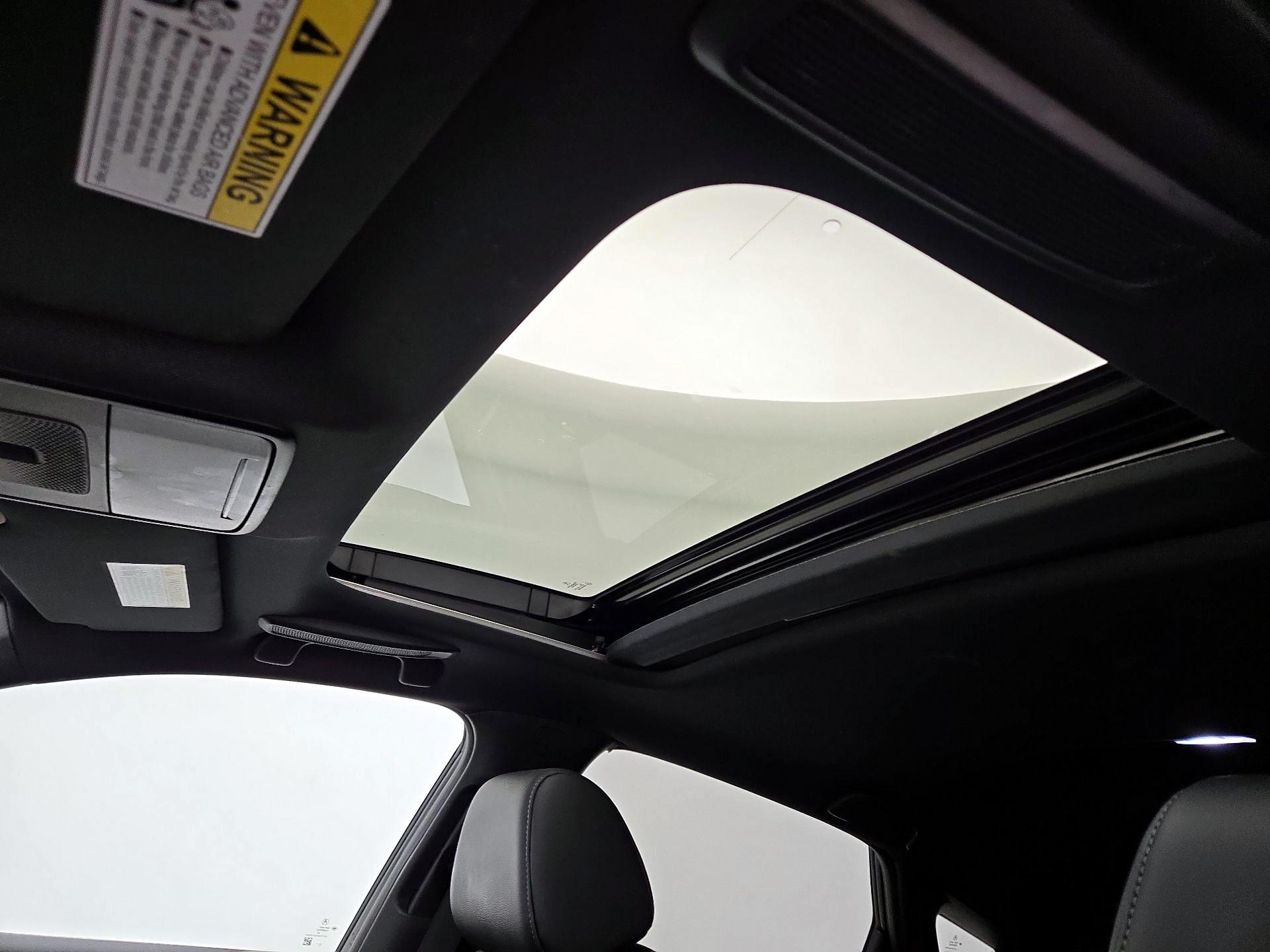 Thumbnail: 2023 Acura Integra - 18