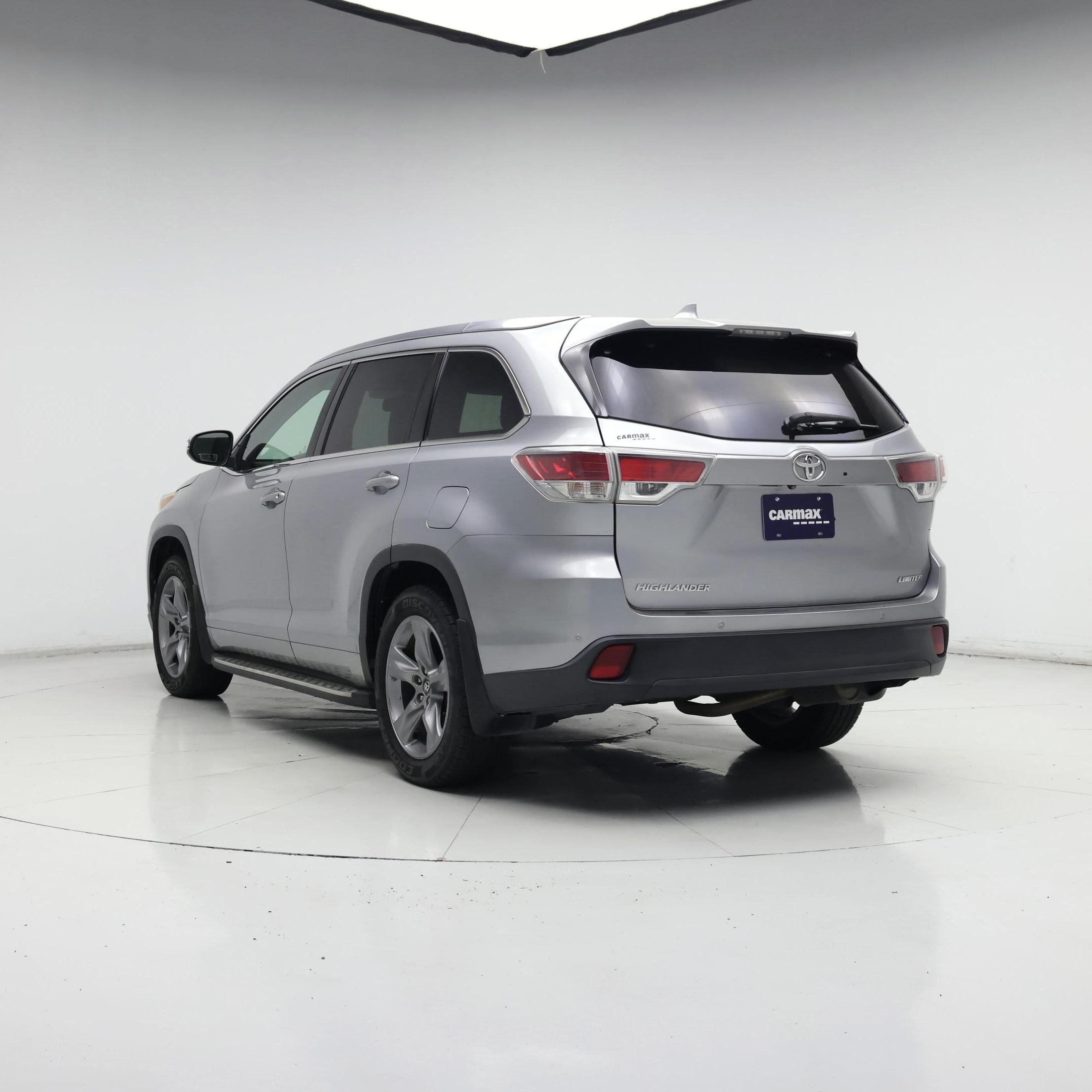 Thumbnail: 2016 Toyota Highlander - 2
