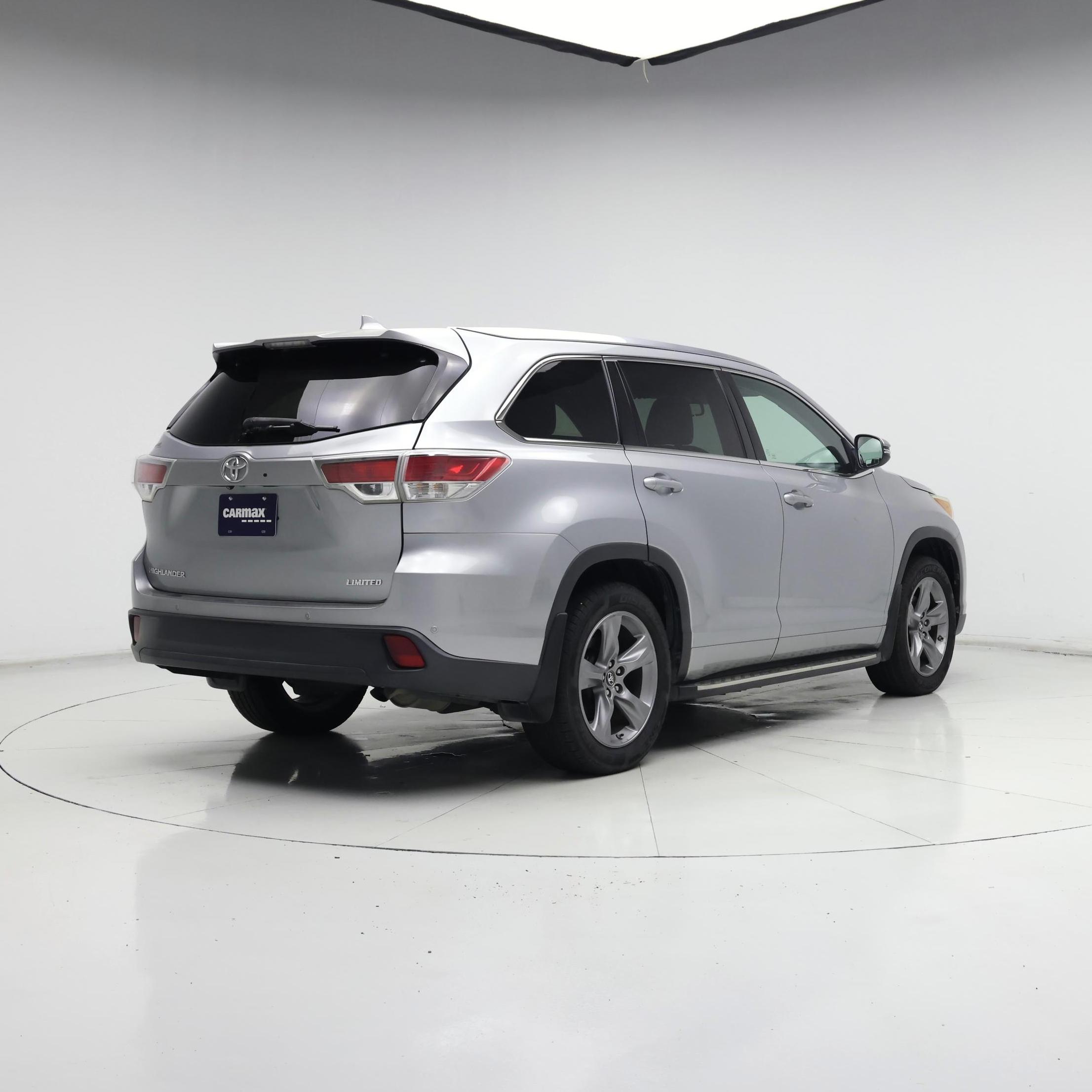 Thumbnail: 2016 Toyota Highlander - 8