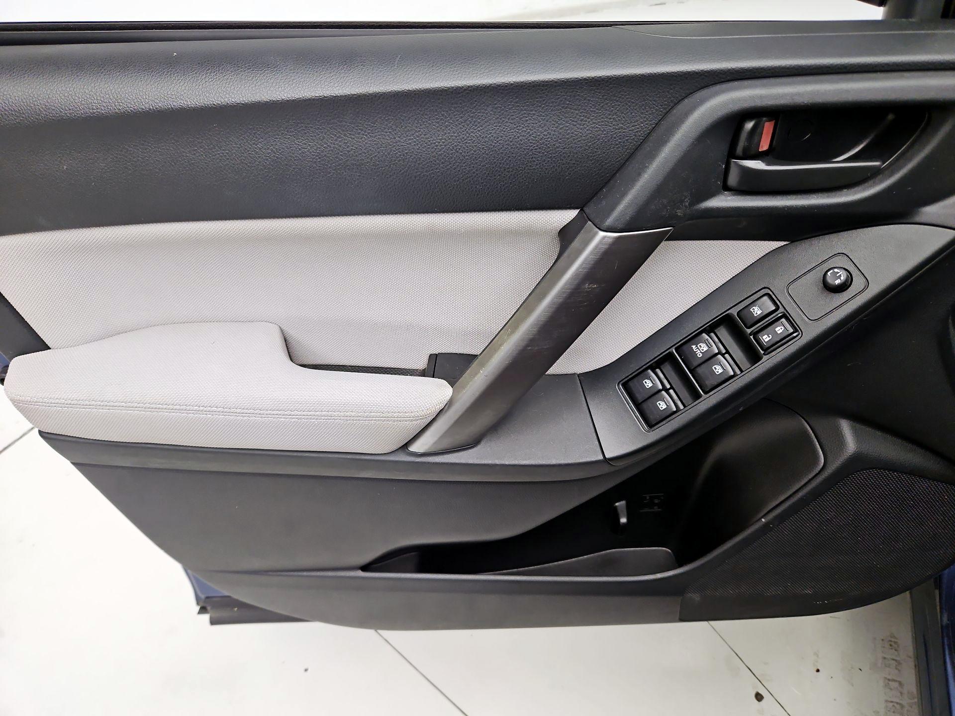 Thumbnail: 2014 Subaru Forester - 12