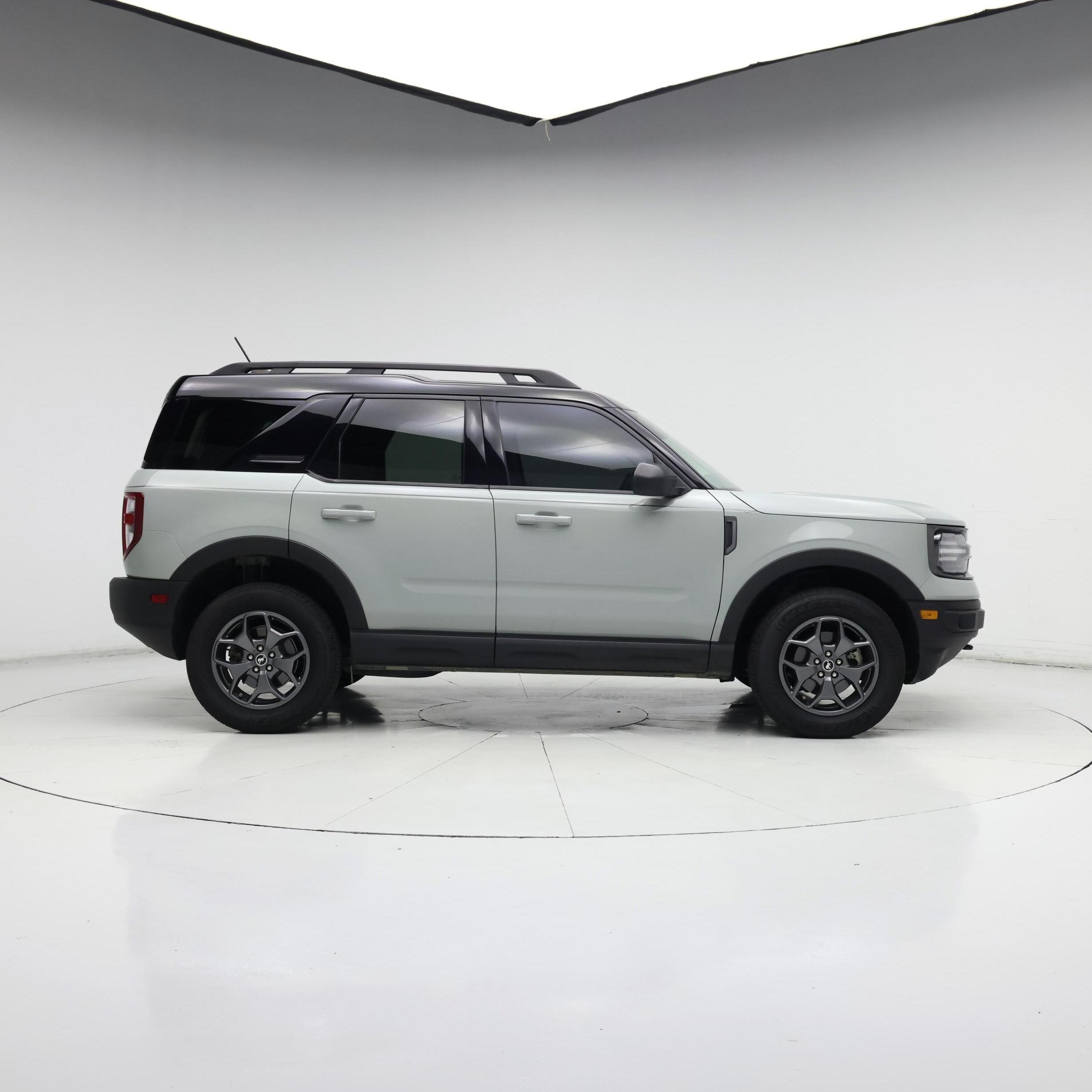 Thumbnail: 2022 Ford Bronco Sport - 7
