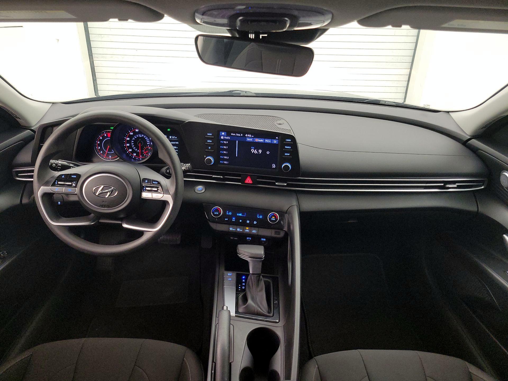 Thumbnail: 2023 Hyundai Elantra - 9