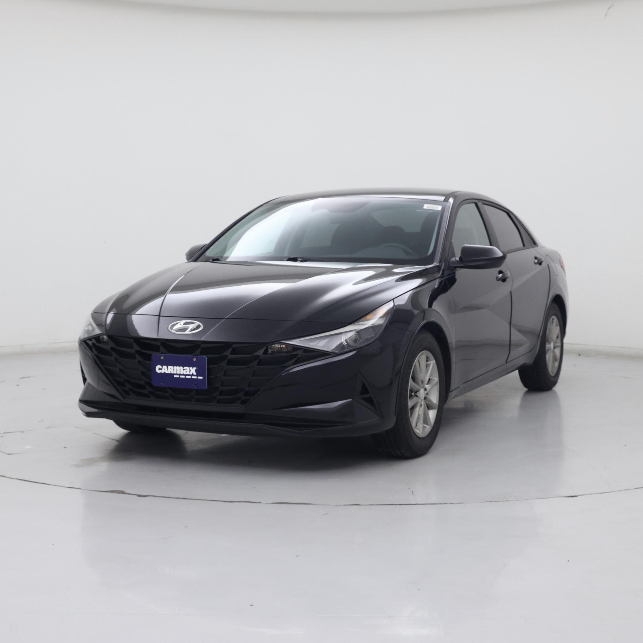 Thumbnail: 2023 Hyundai Elantra - 4