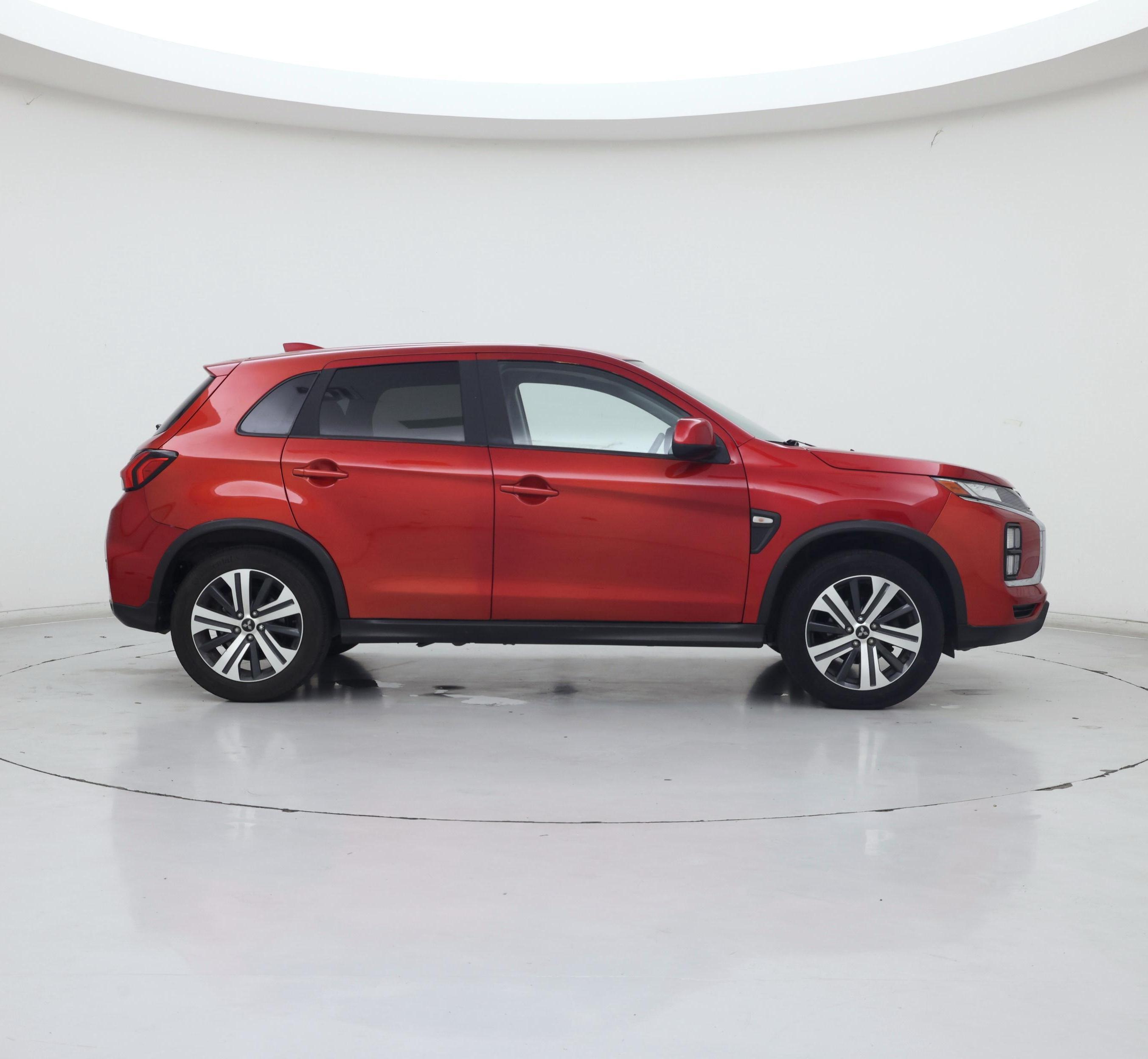 Thumbnail: 2020 Mitsubishi Outlander Sport - 7