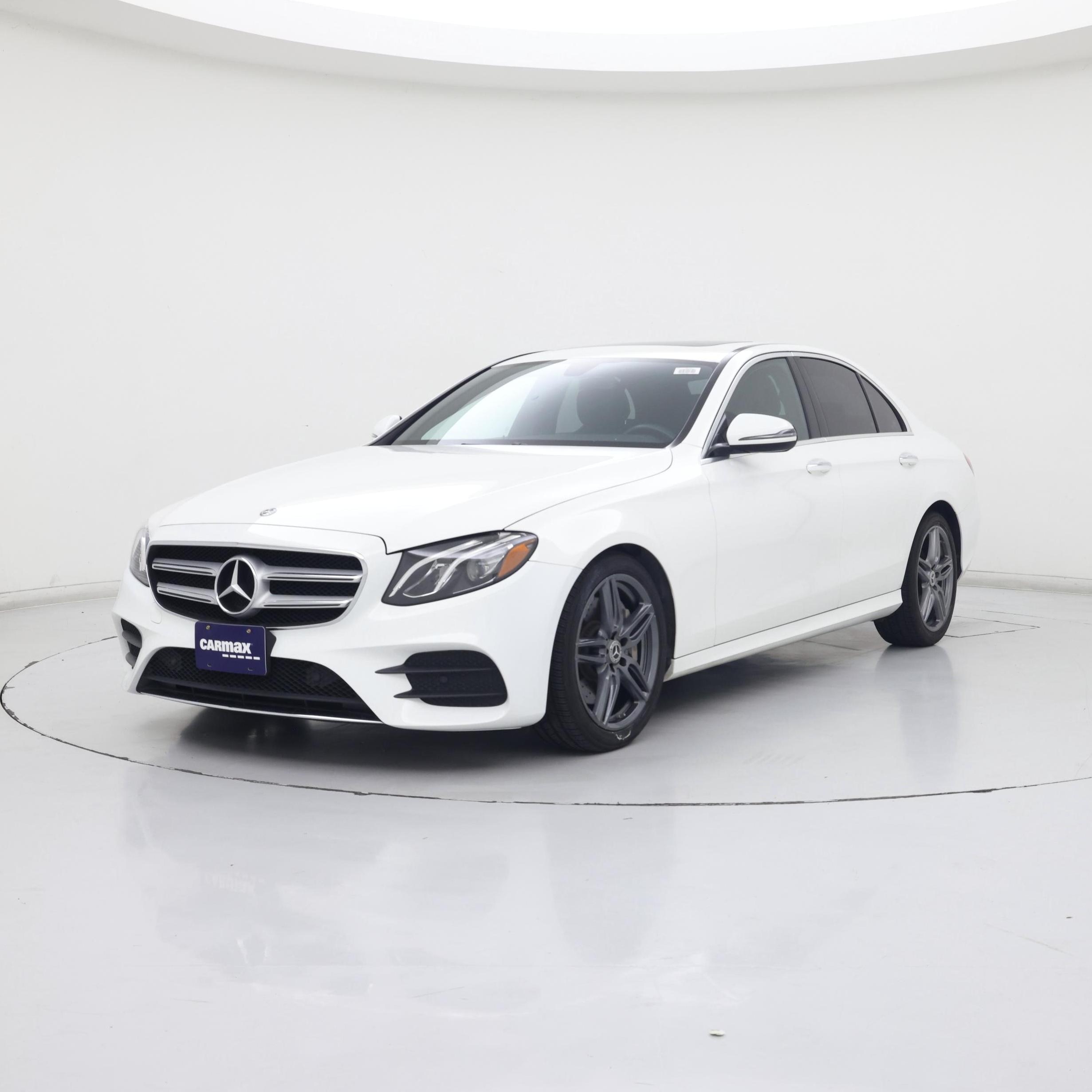 Thumbnail: 2020 Mercedes-Benz E-Class - 4