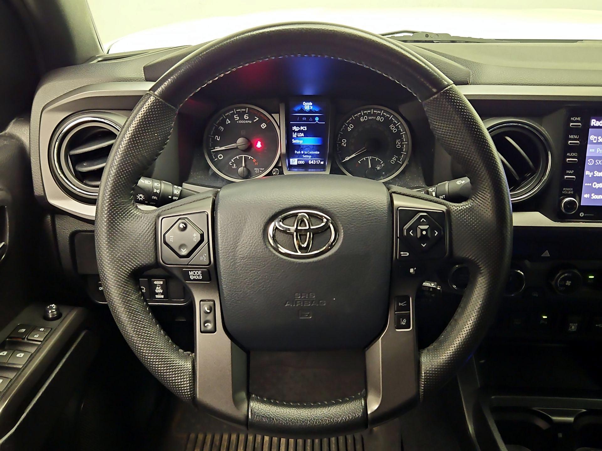 Thumbnail: 2020 Toyota Tacoma - 10