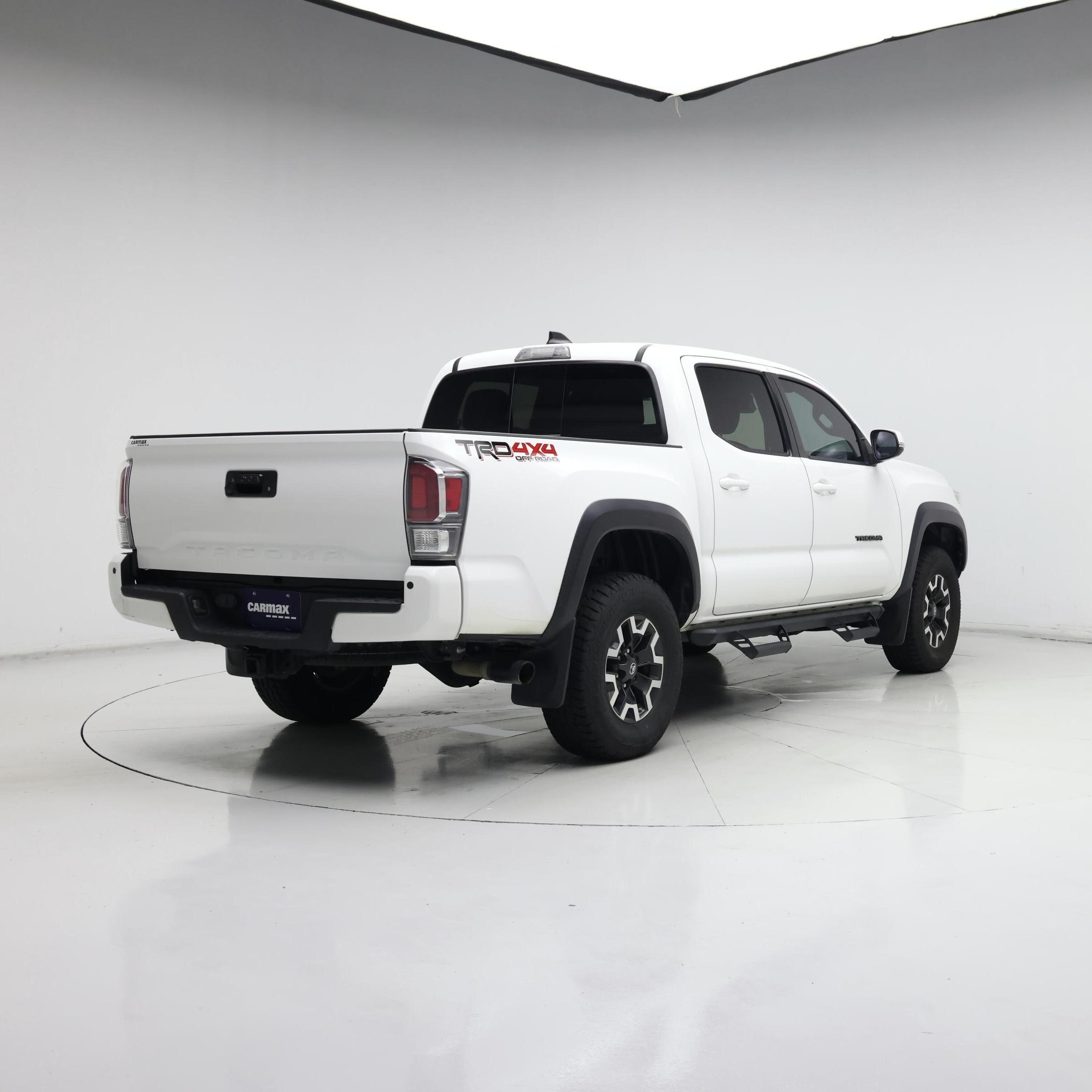 Thumbnail: 2020 Toyota Tacoma - 8