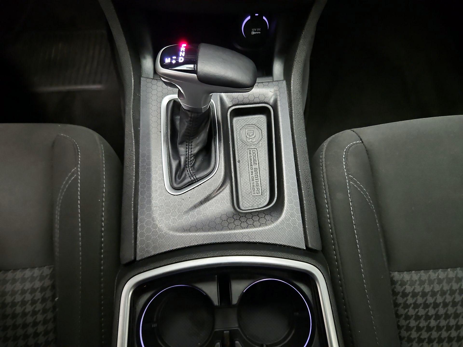 Thumbnail: 2018 Dodge Charger - 17