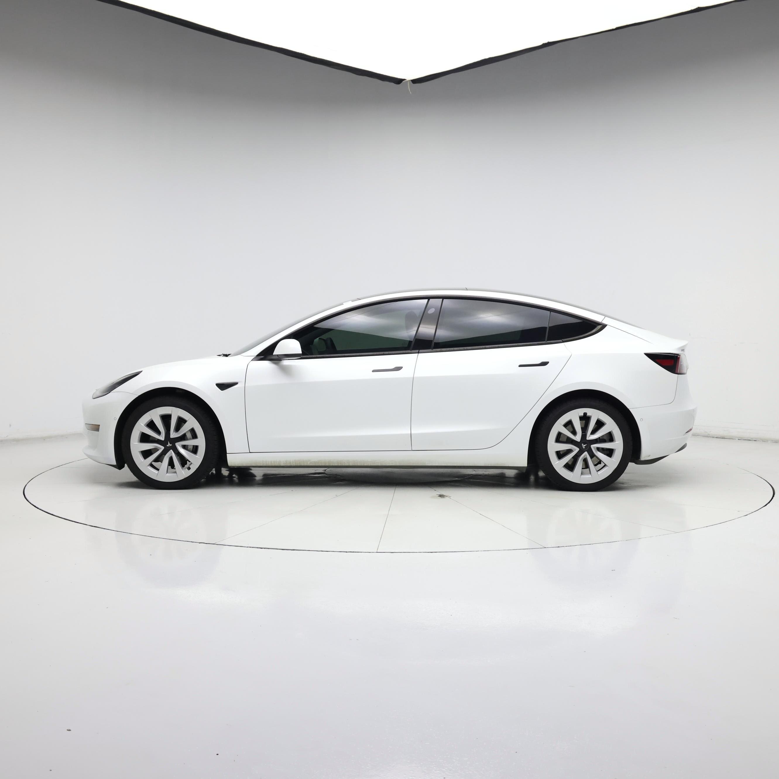 Thumbnail: 2022 Tesla Model 3 - 3