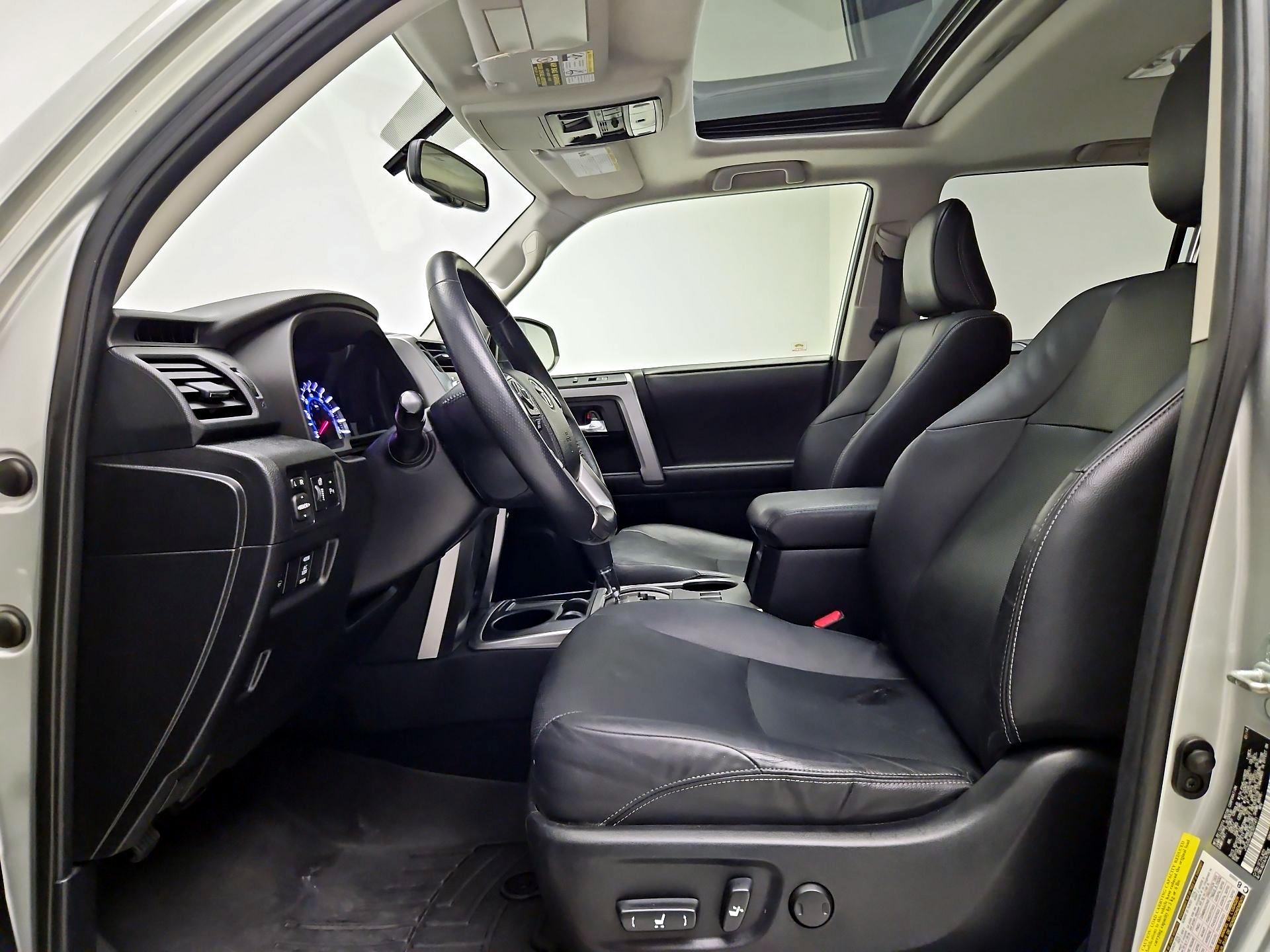 Thumbnail: 2014 Toyota 4Runner - 11