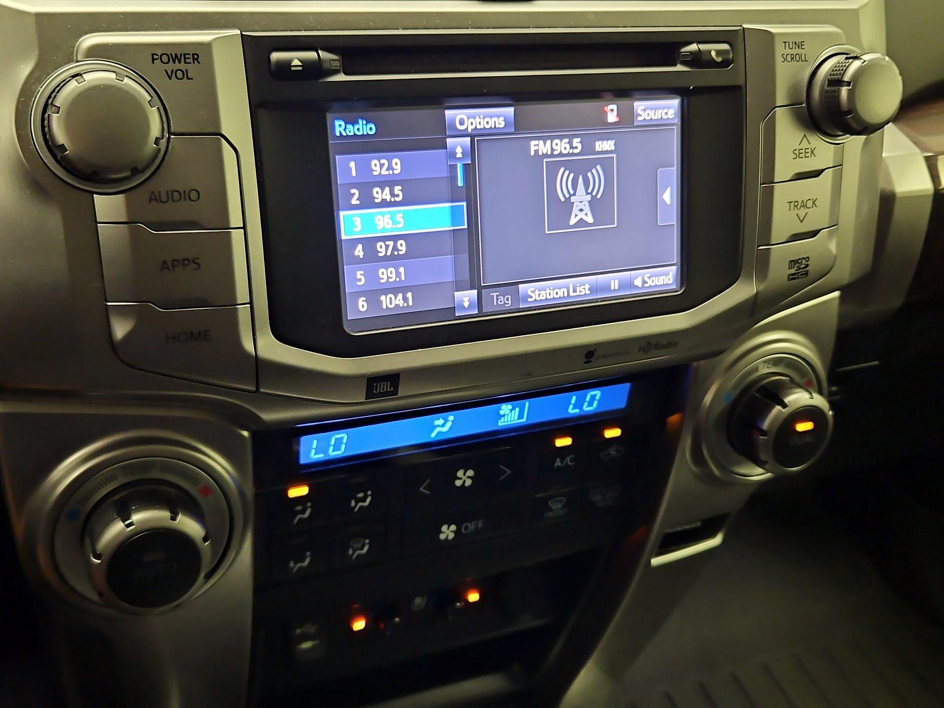 Thumbnail: 2014 Toyota 4Runner - 16