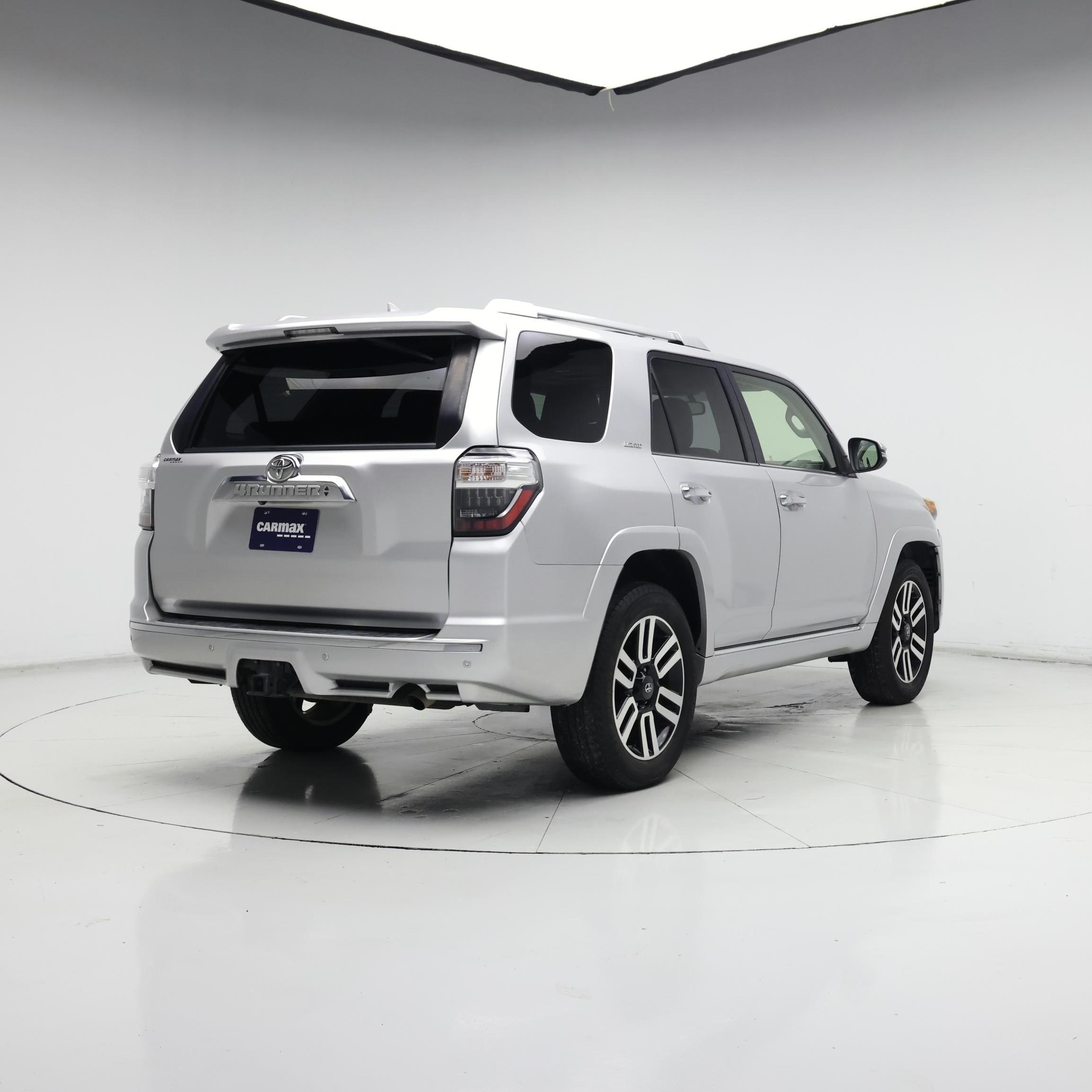 Thumbnail: 2014 Toyota 4Runner - 8