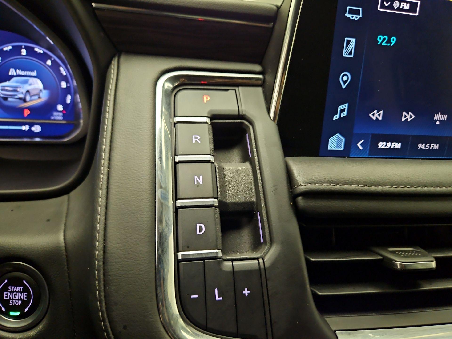 Thumbnail: 2022 Chevrolet Tahoe - 16