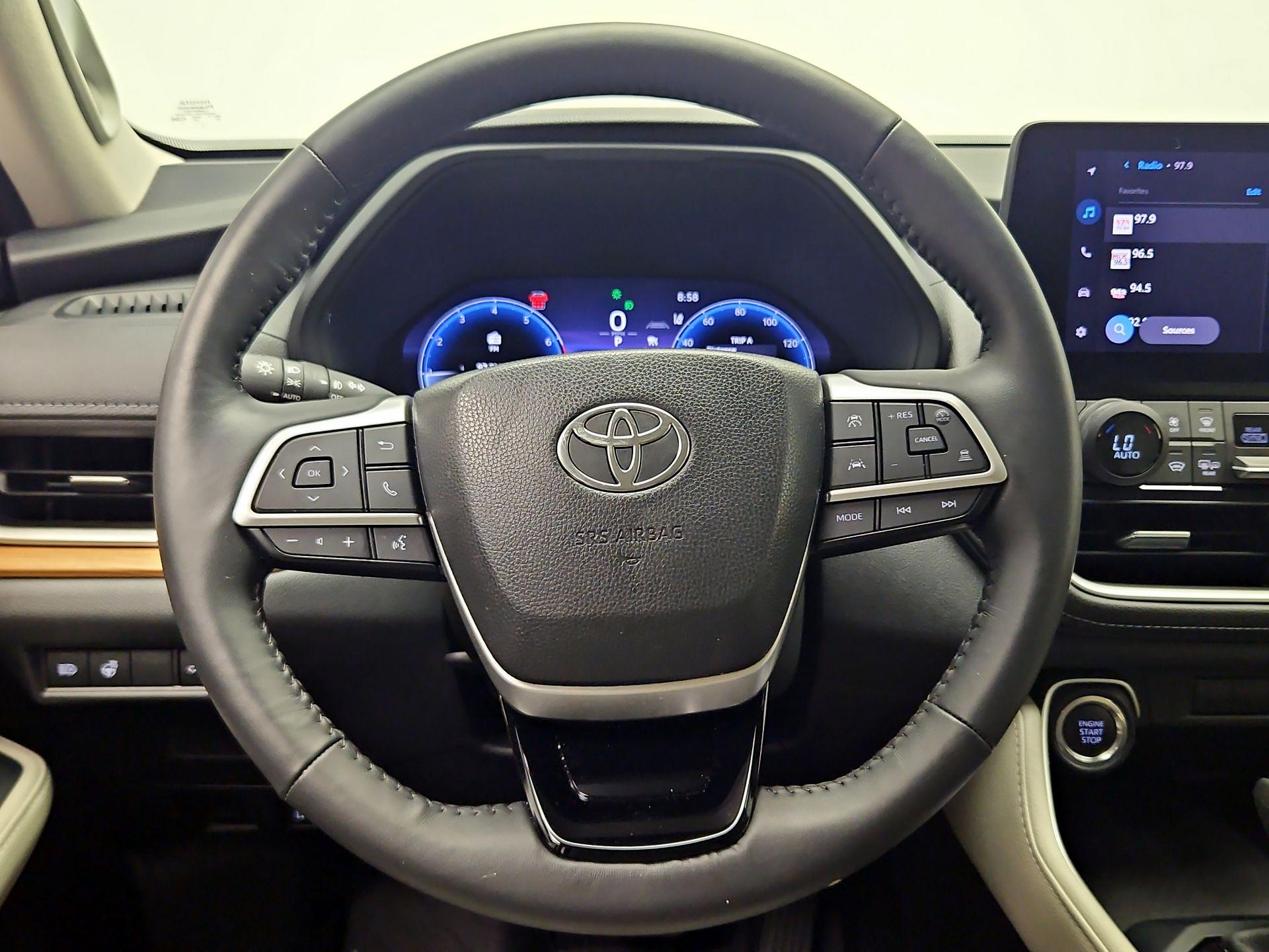 Thumbnail: 2024 Toyota Grand Highlander - 10