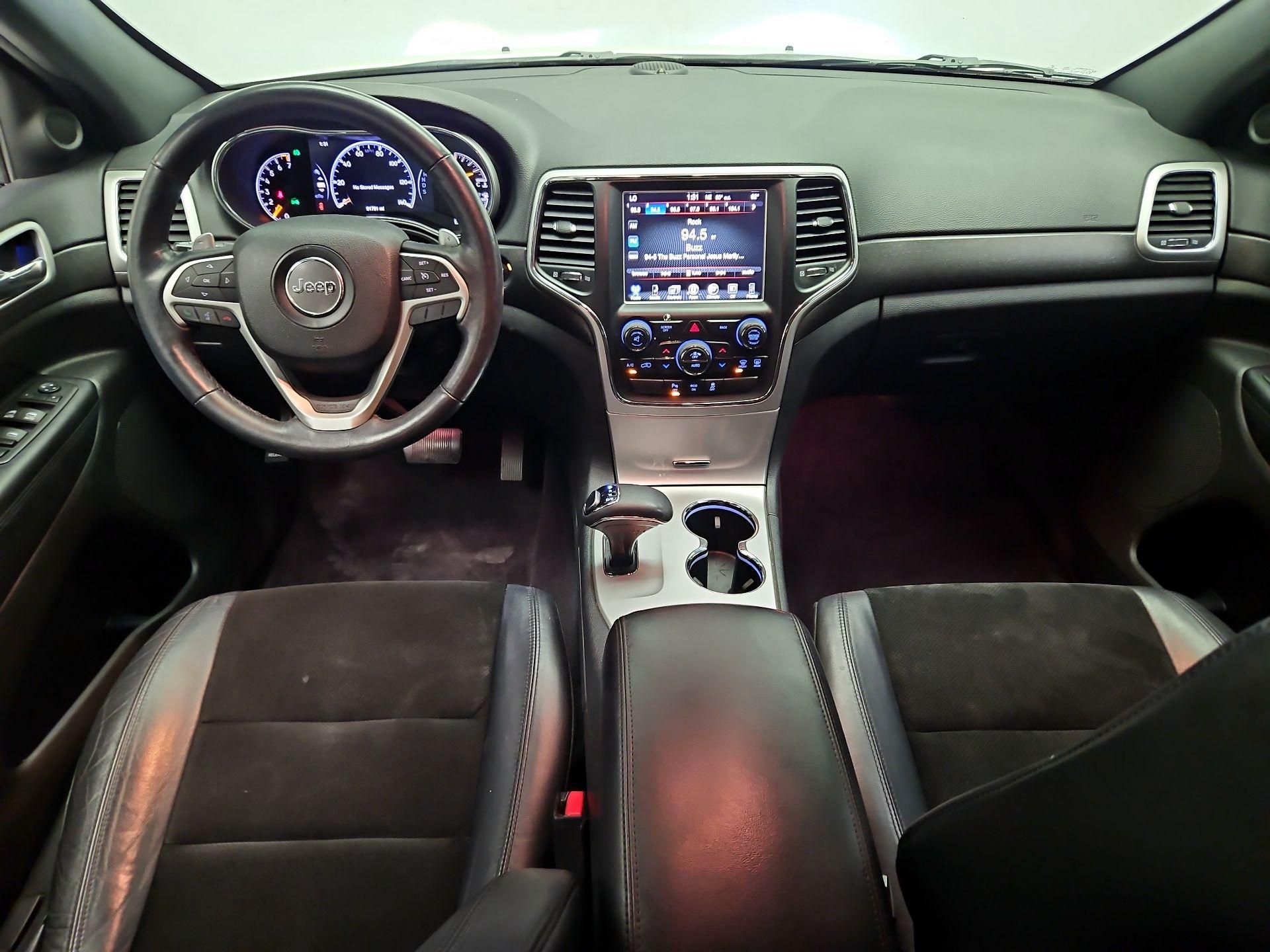 Thumbnail: 2015 Jeep Grand Cherokee - 9