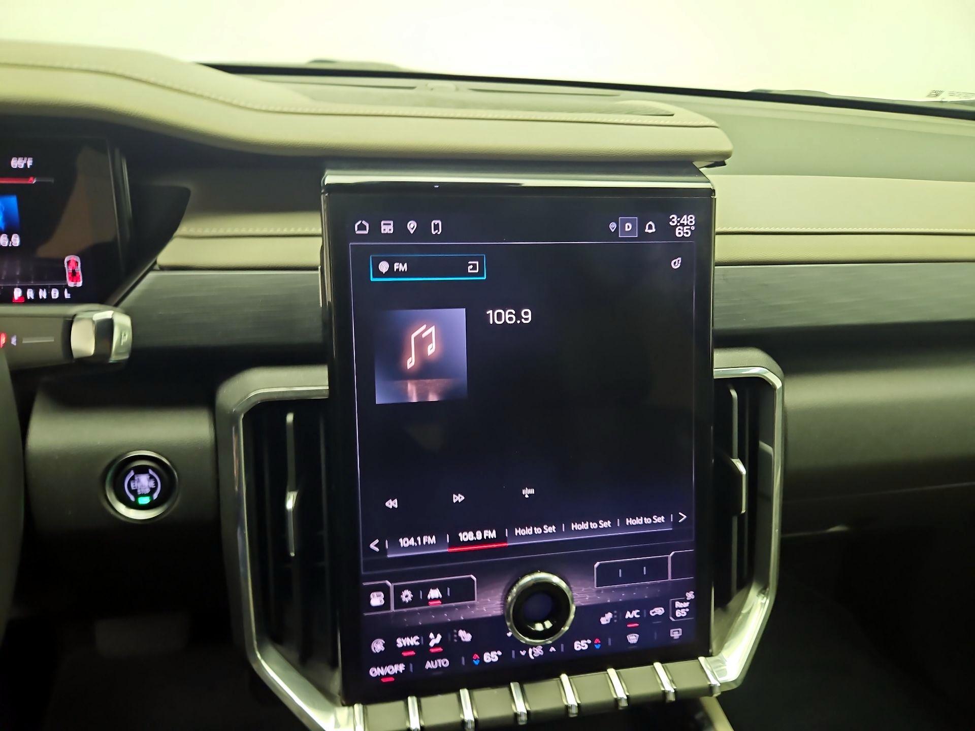 Thumbnail: 2024 GMC Acadia - 14