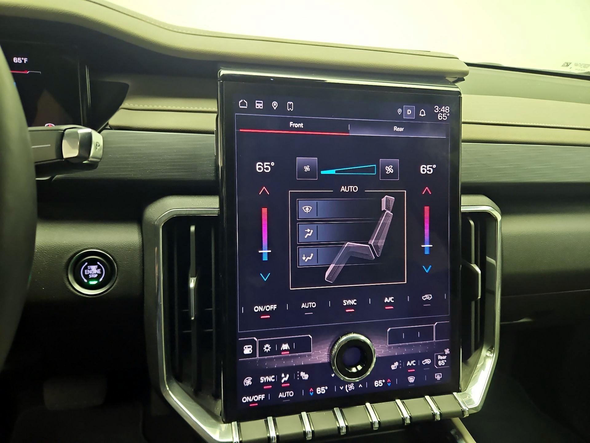 Thumbnail: 2024 GMC Acadia - 15