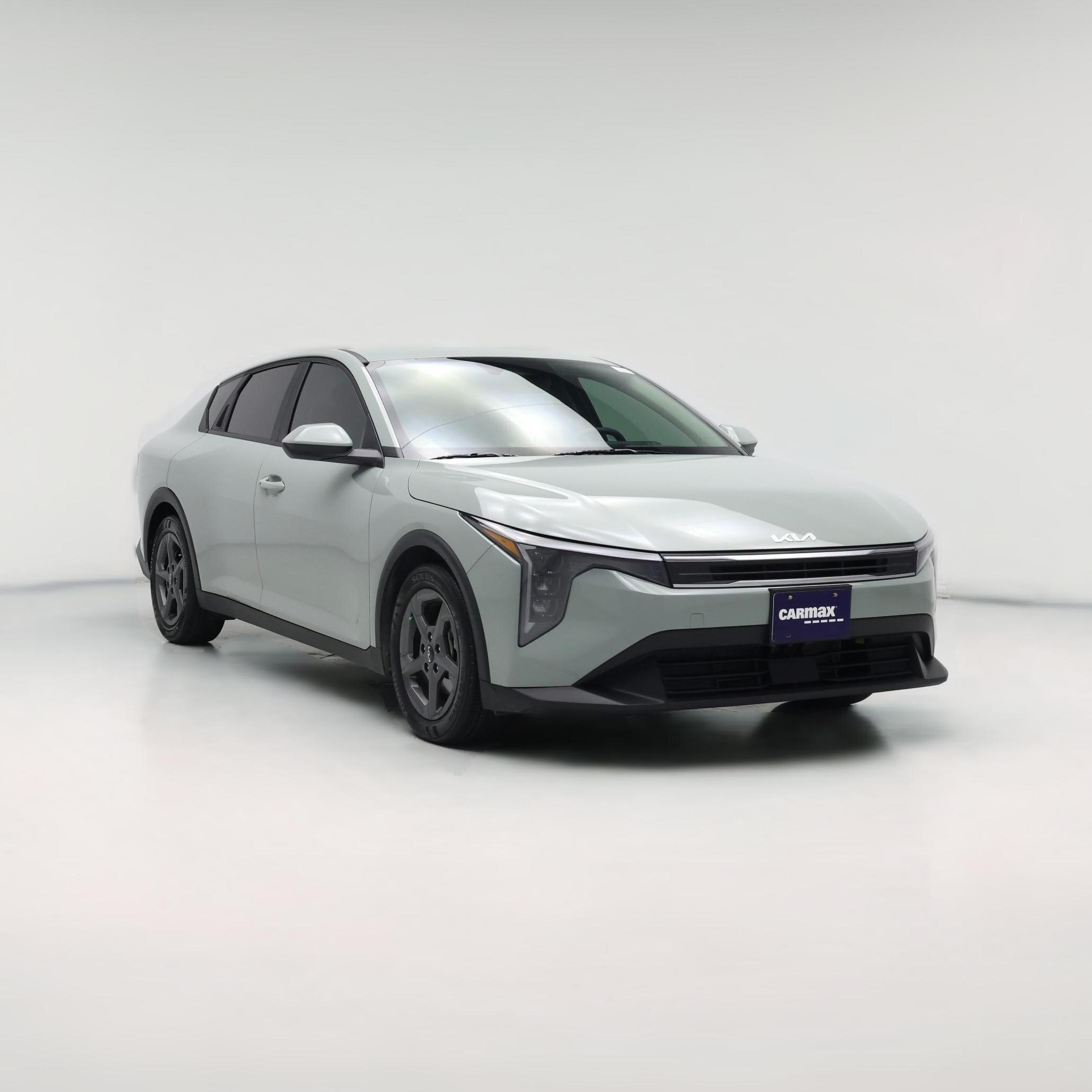 Thumbnail: 2025 Kia K4 - 1