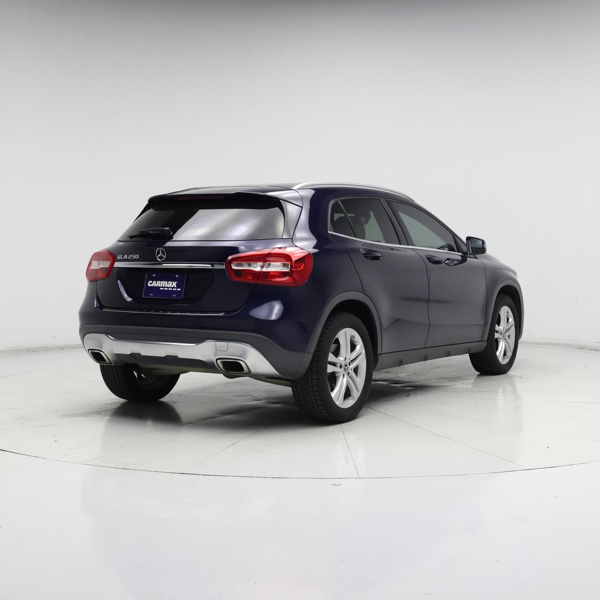Thumbnail: 2018 Mercedes-Benz GLA - 8