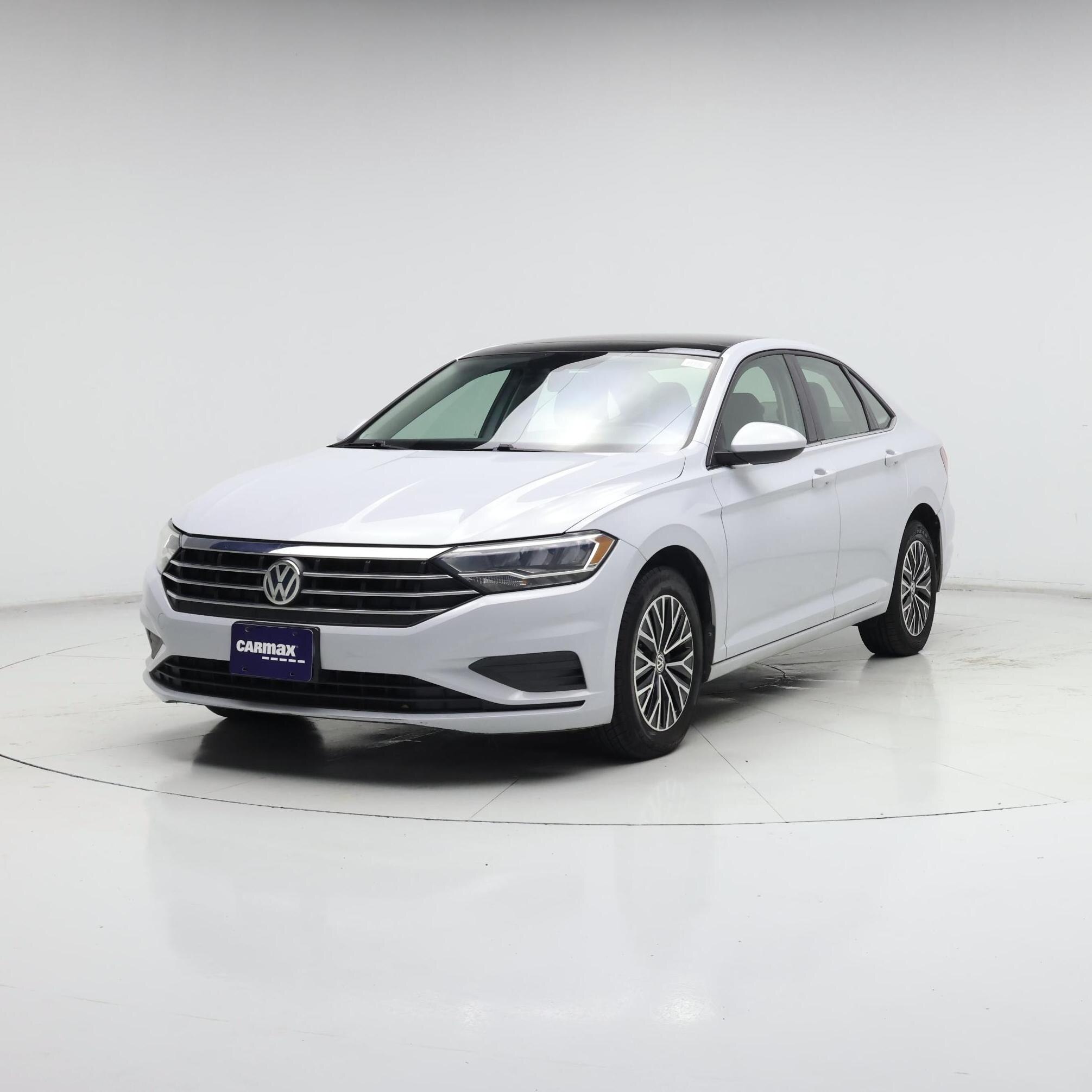 Thumbnail: 2019 Volkswagen Jetta - 4
