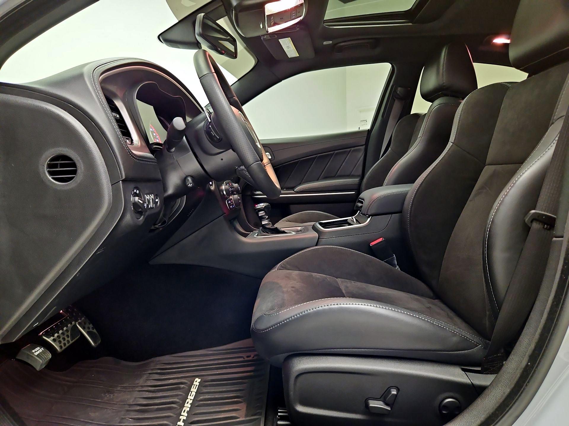 Thumbnail: 2022 Dodge Charger - 11