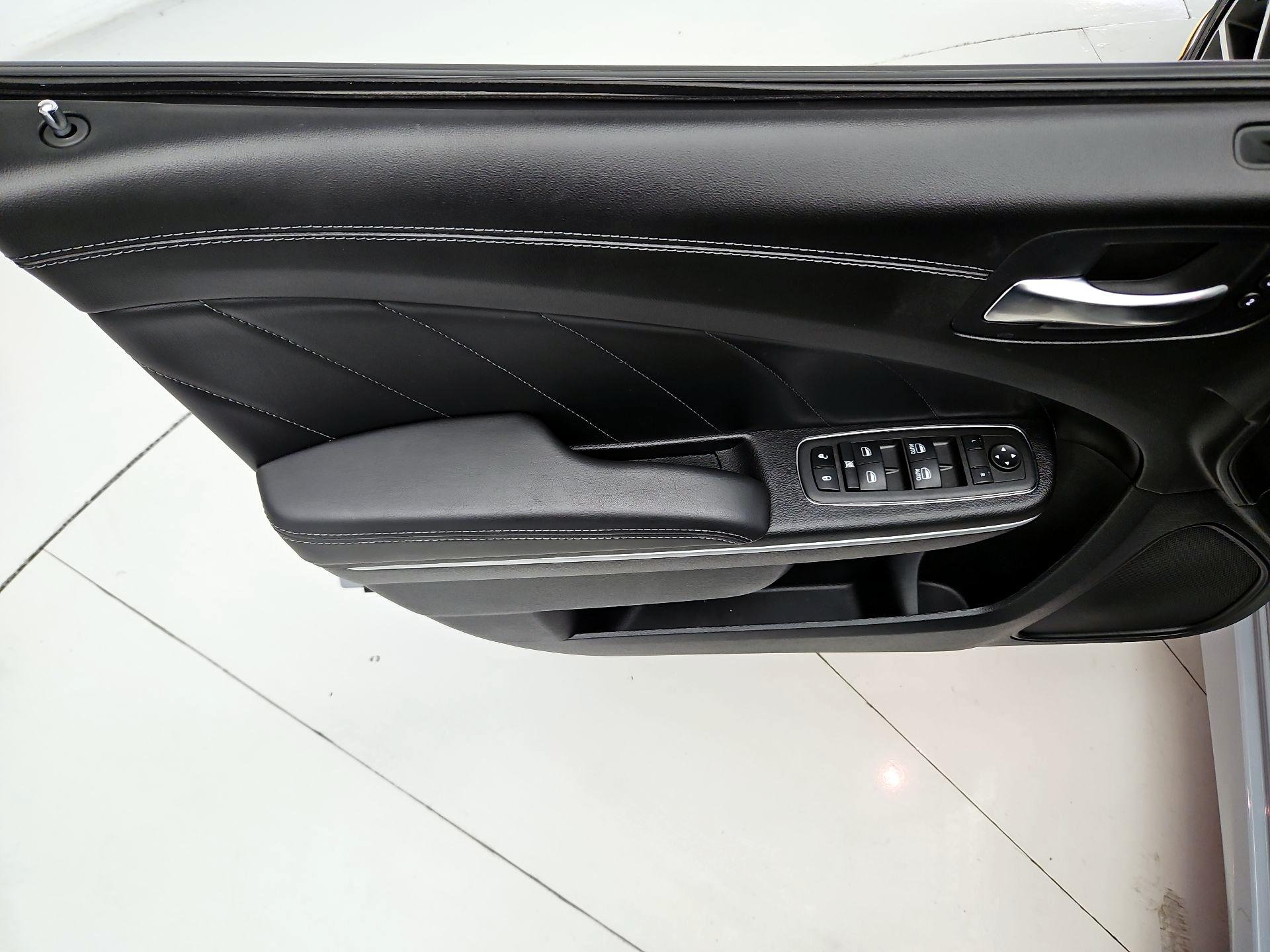 Thumbnail: 2022 Dodge Charger - 12