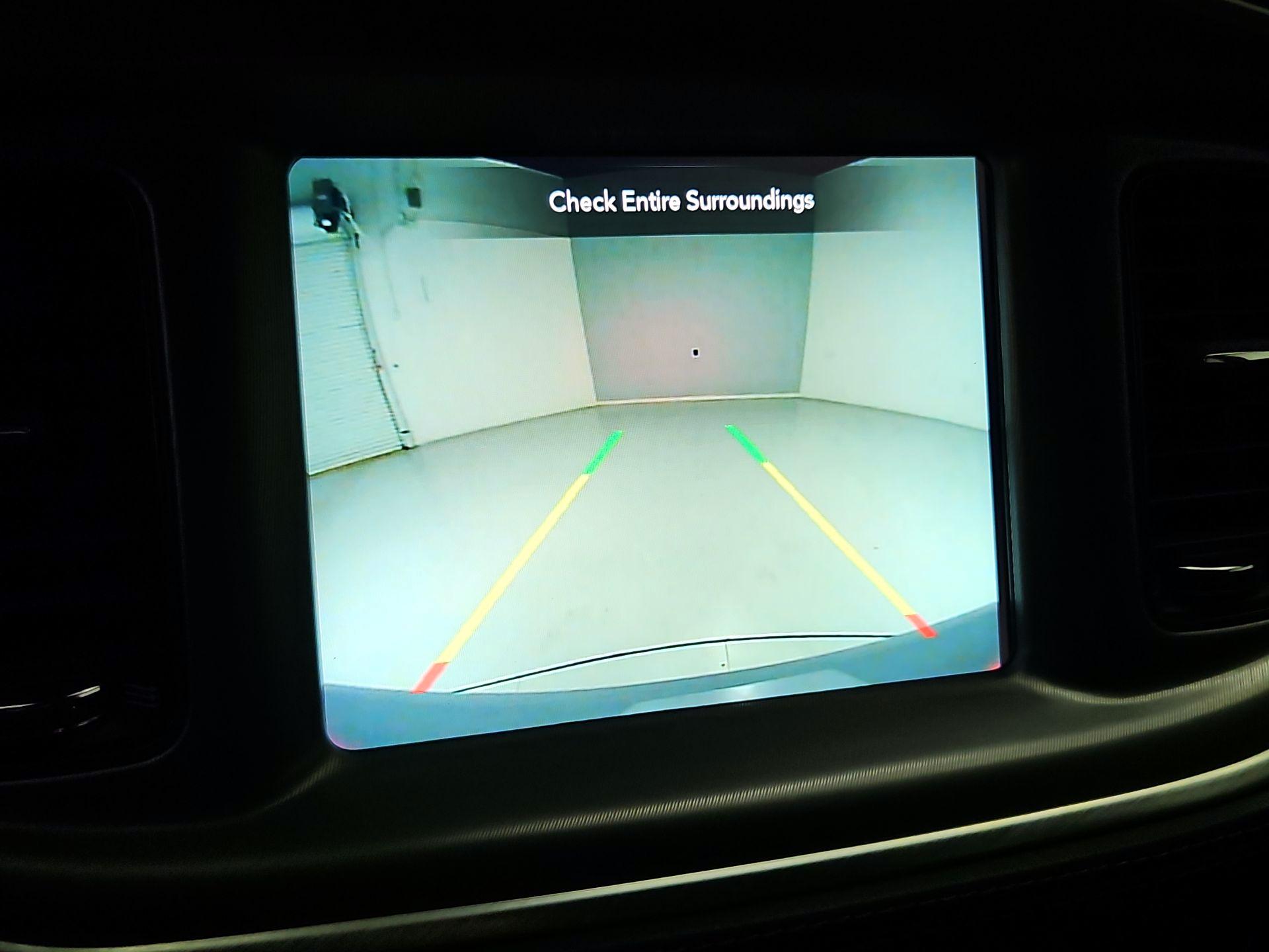 Thumbnail: 2022 Dodge Charger - 14