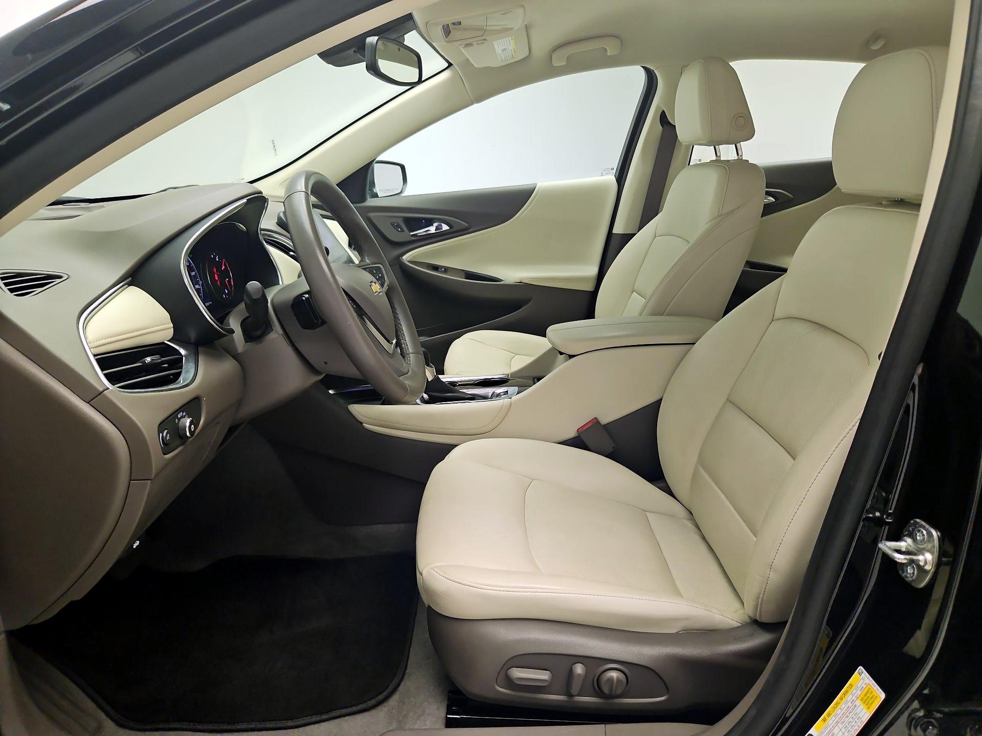 Thumbnail: 2024 Chevrolet Malibu - 11