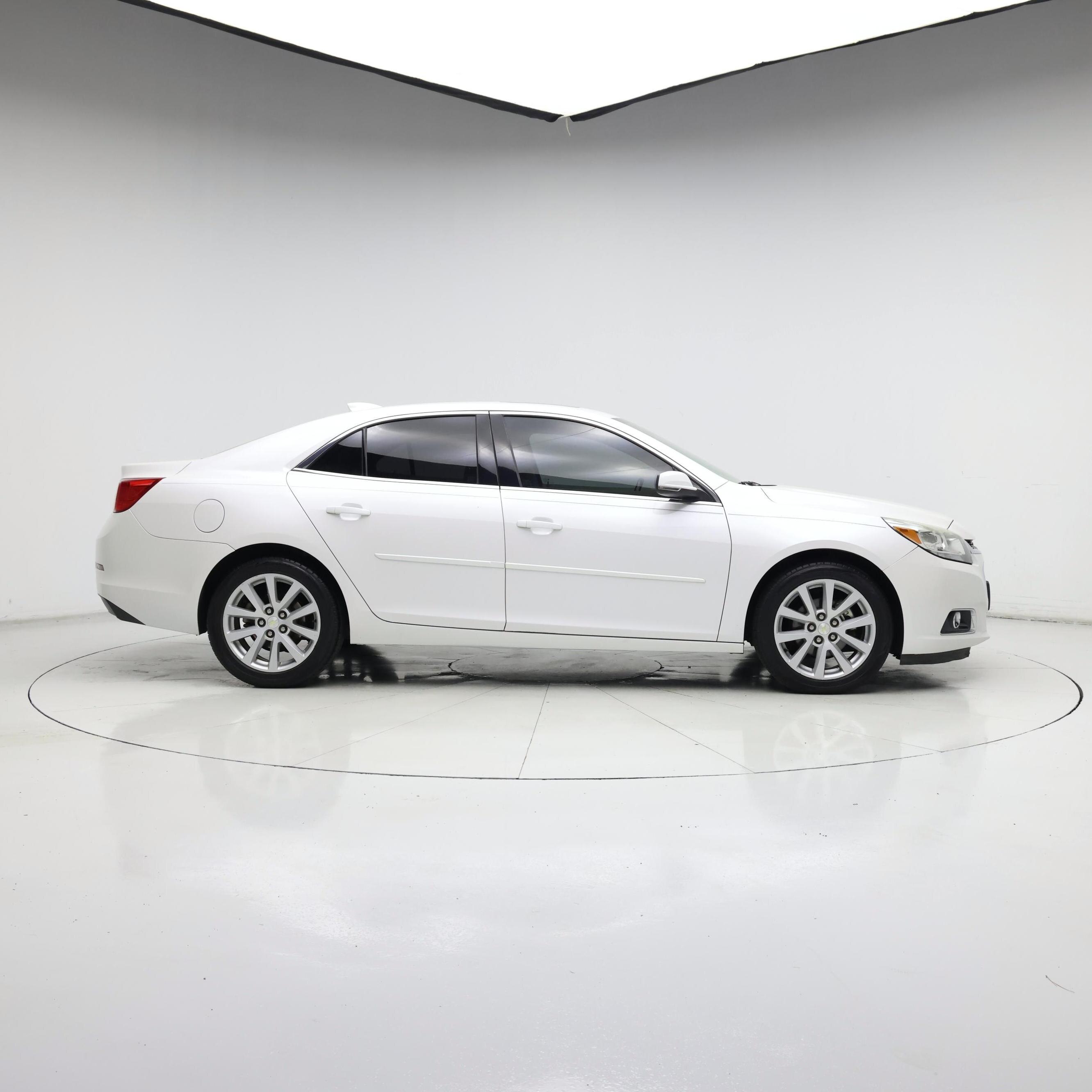 Thumbnail: 2015 Chevrolet Malibu - 7